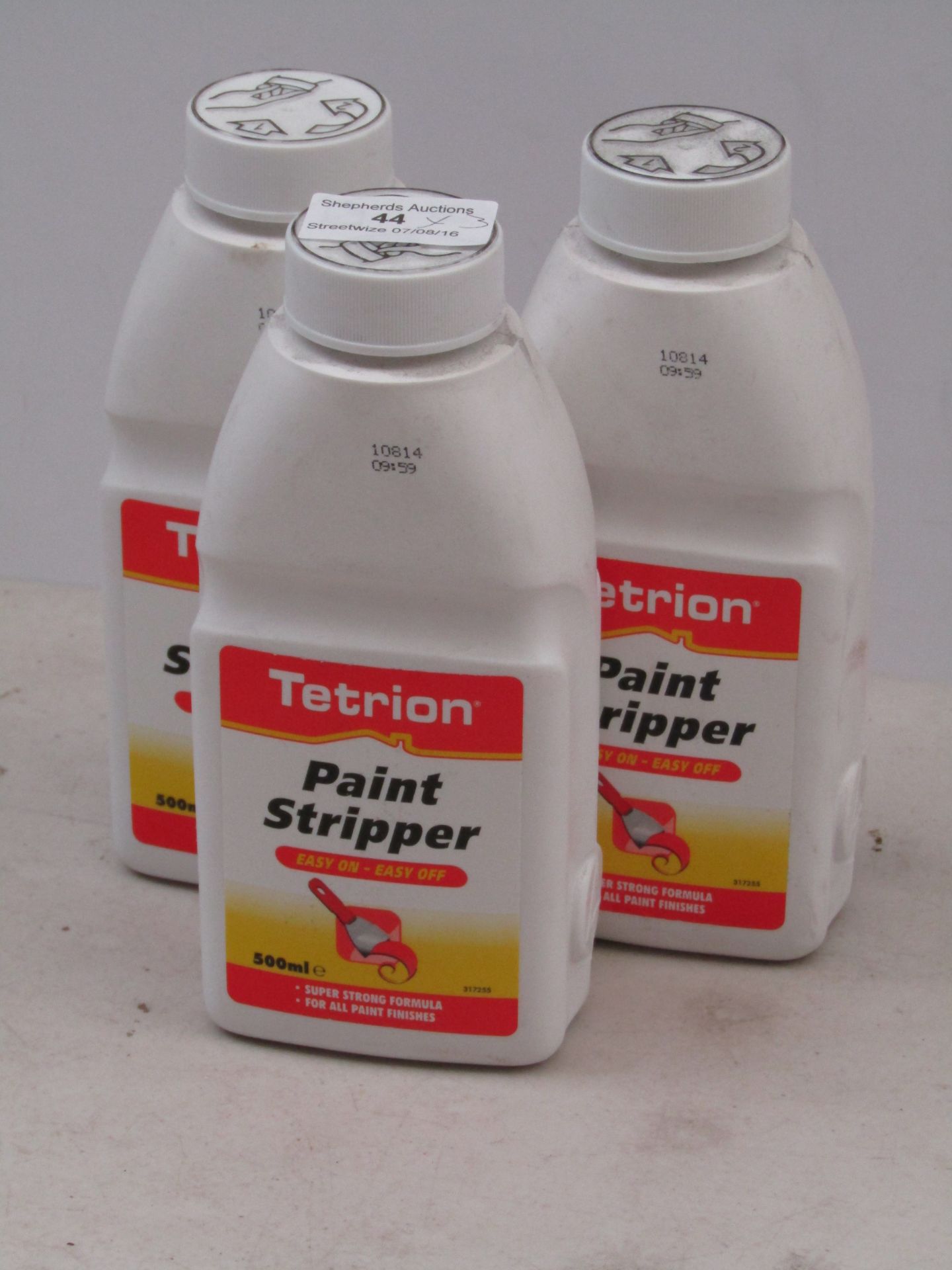 3x 500ml of Tetrion Paint Stripper.