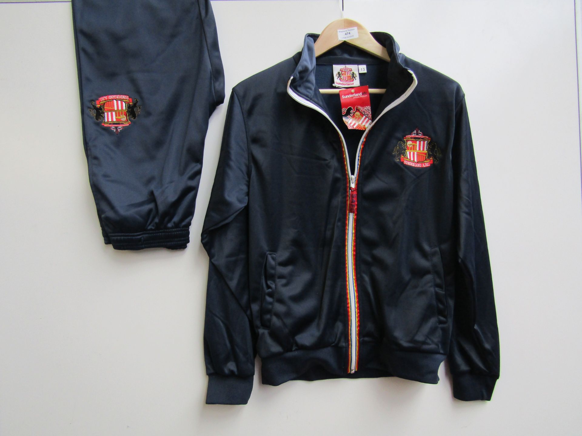 Sunderland Track Suit (jacket and Bottoms), new age 13/14