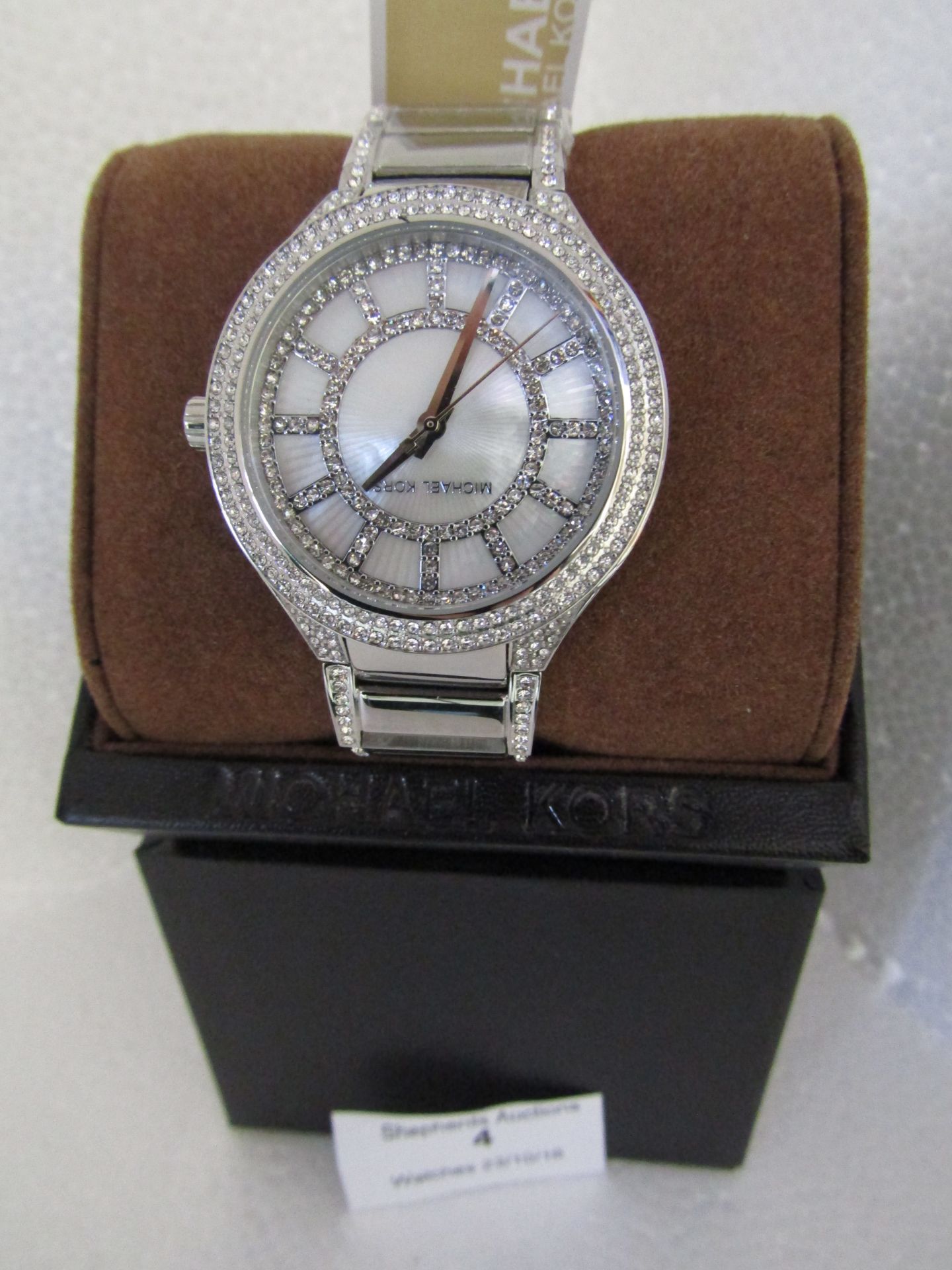 Micheal Kors MK3311 watch, new in presentation box,and ticking