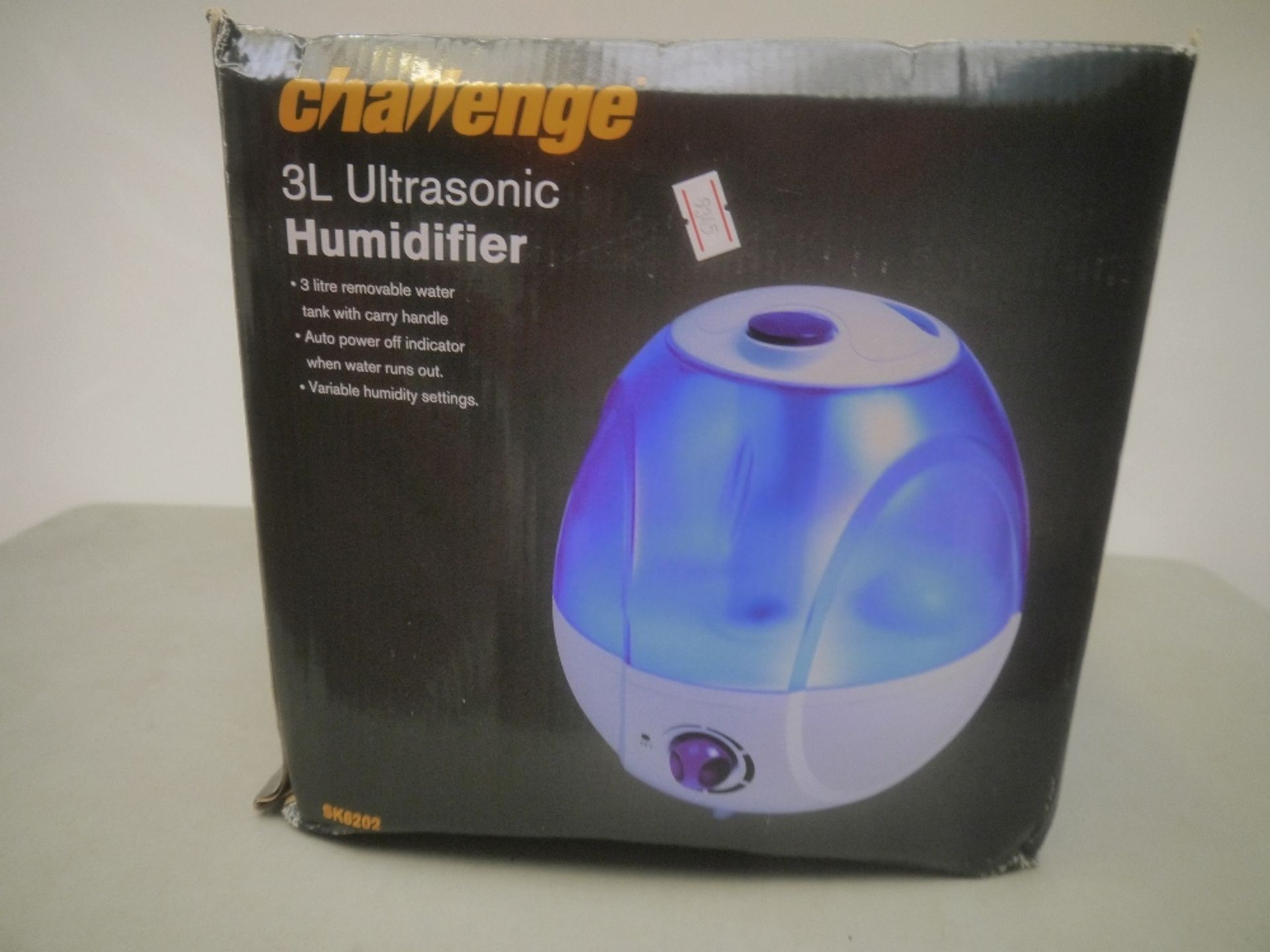 Challenge 3L ultrasonic humidifier, unchecked and boxed.