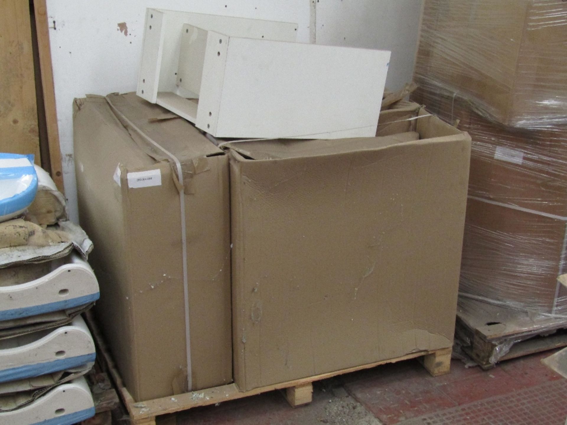 Pallet Containing 4x Bathroom Cabinets - White. All Boxed.