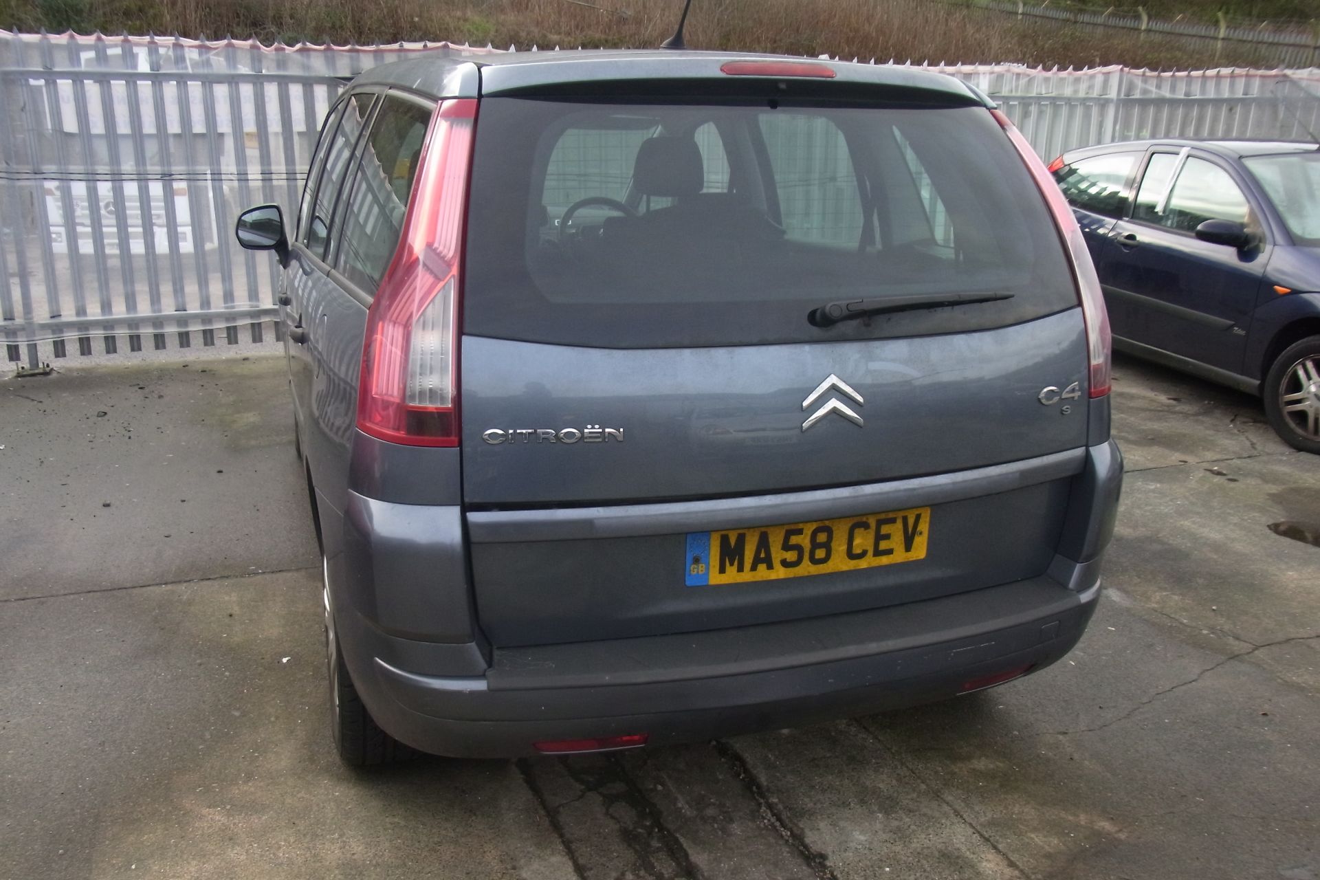 MA58 CEV - Citroen C4 Grand Picasso SX HDI - with V5 - No Keys - Image 3 of 3