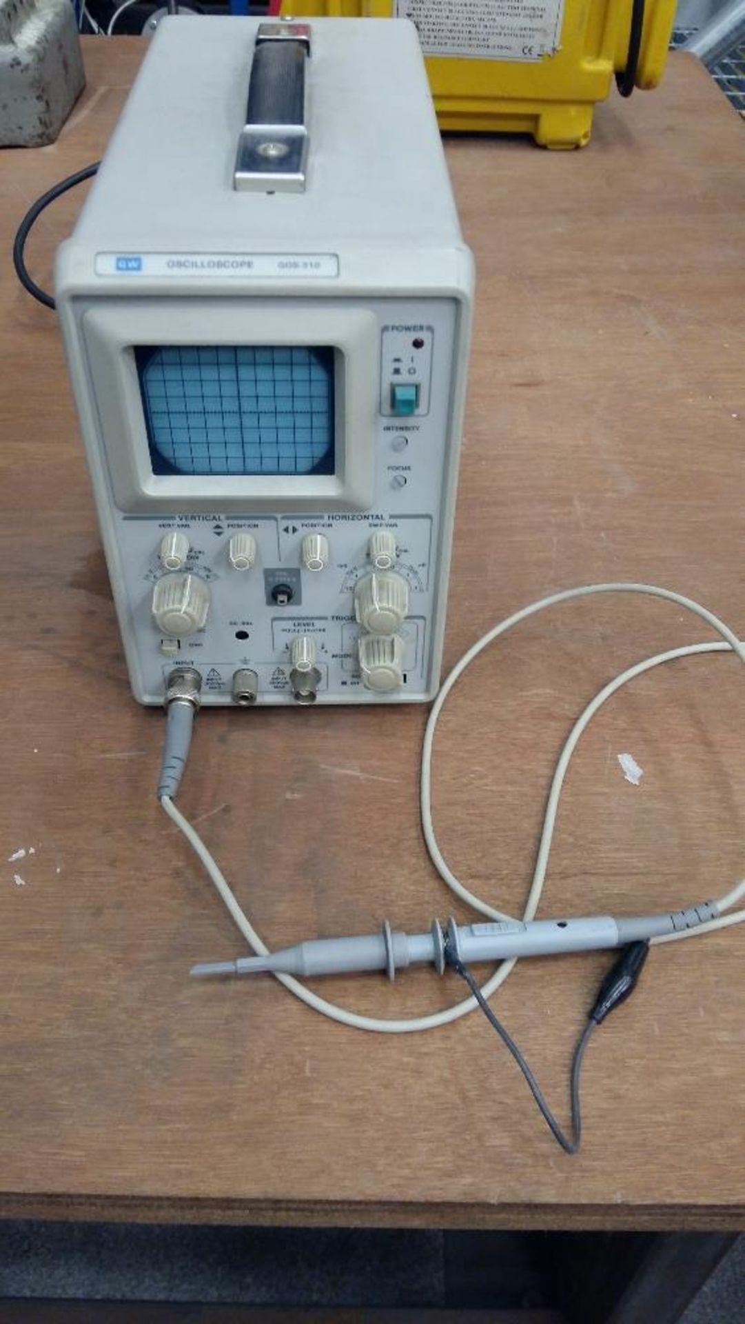 GW GOS 310 Oscilloscope - Image 3 of 8