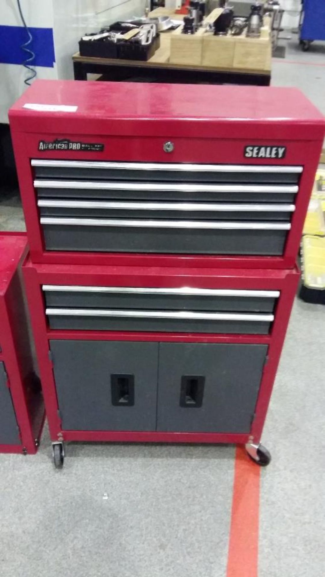 Sealey American Pro two tier 6-drawer tool cabinets with cupboard under & Extra Cupboard - Image 2 of 8