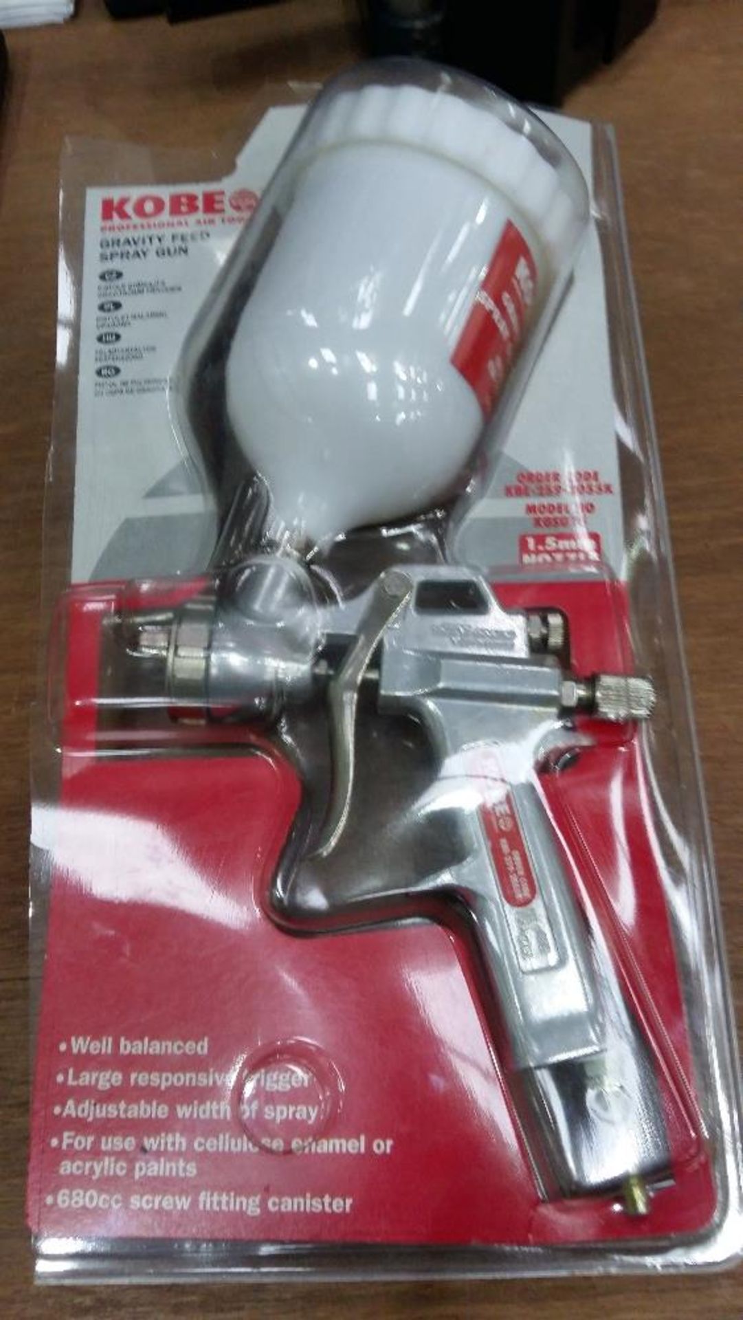 Kobe KGSG15 1-5mm Nozzle Gravity Feed Spray Gun