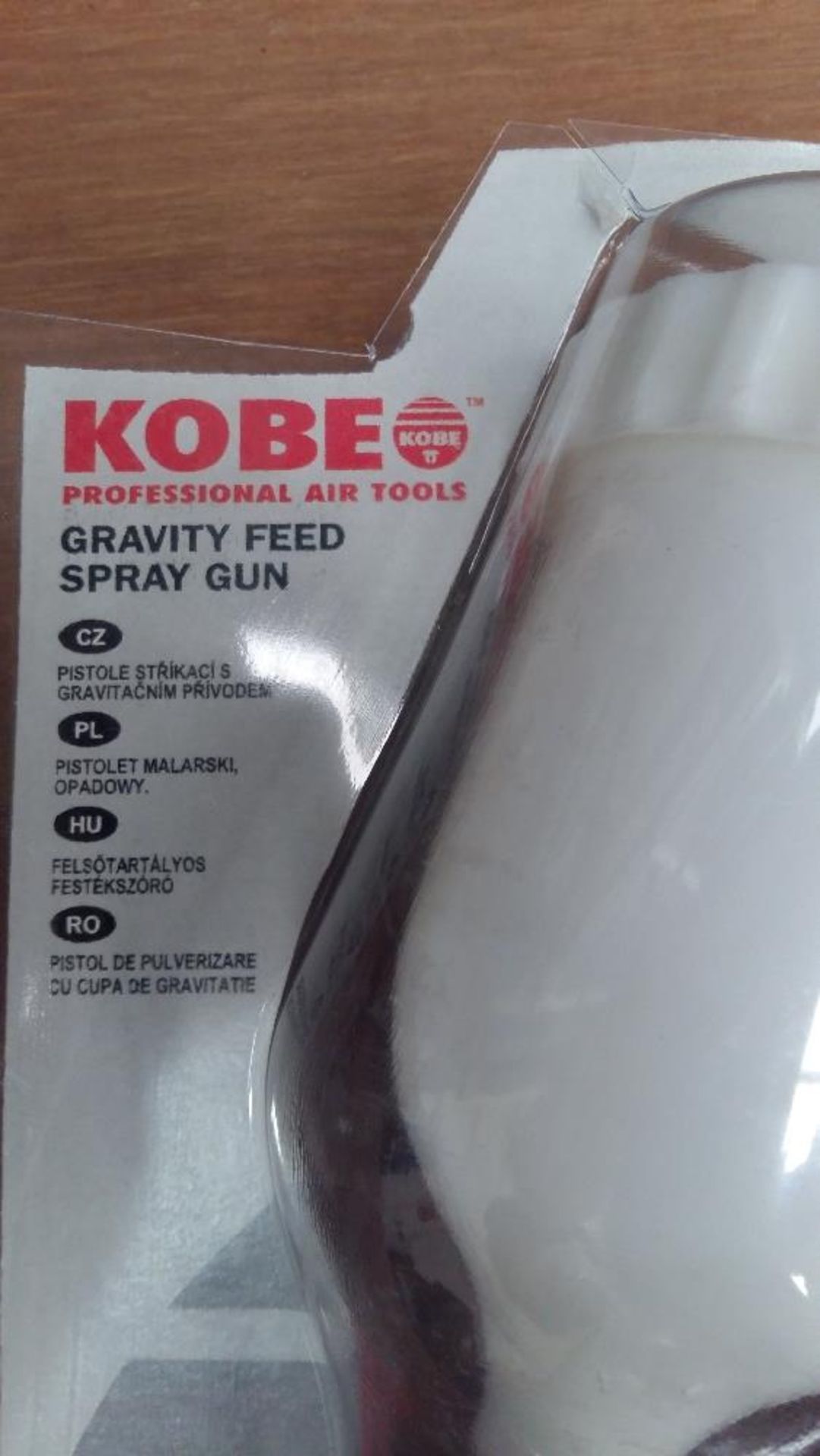 Kobe KGSG15 1-5mm Nozzle Gravity Feed Spray Gun - Image 3 of 6