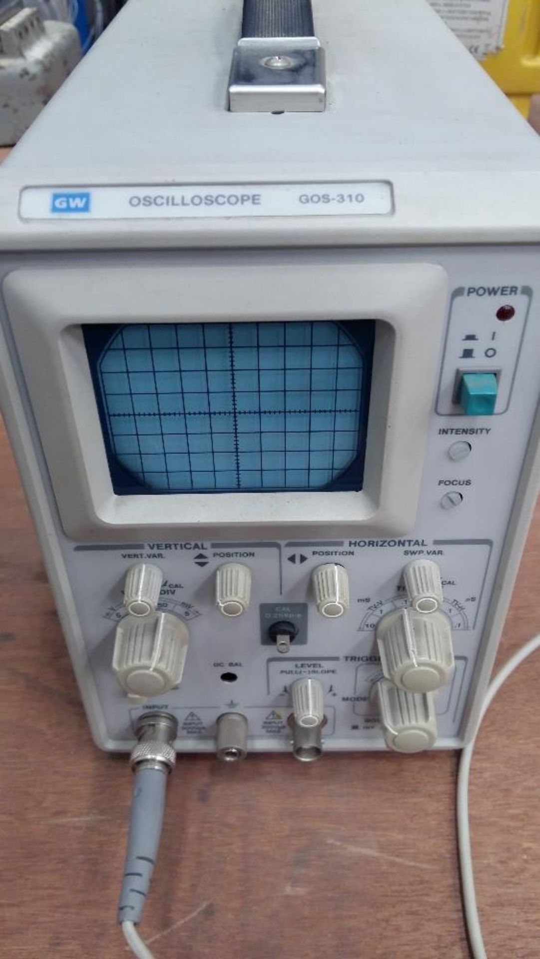 GW GOS 310 Oscilloscope - Image 4 of 8