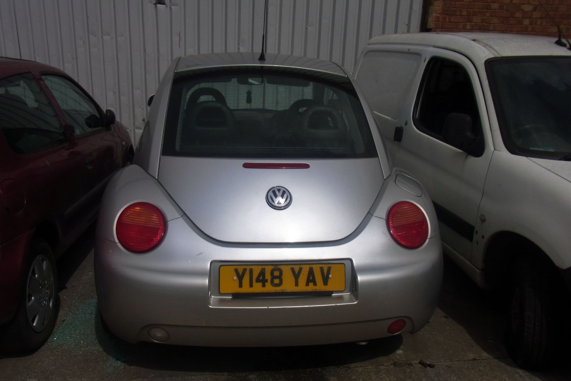 Y148 YAV - Volkswagen Beetle - Image 2 of 2