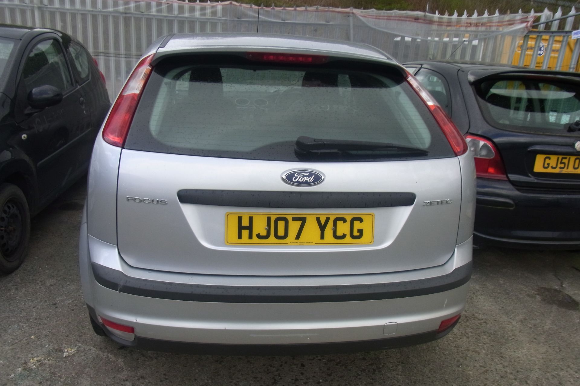 HJ07 YCG - Ford Focus Zetec Climate 116 - Image 3 of 3