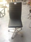 Black Leather Mobile Swivel Chair without Arms