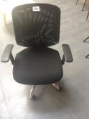 Black Mesh Back Mobile Operators Swivel Chair with Arms