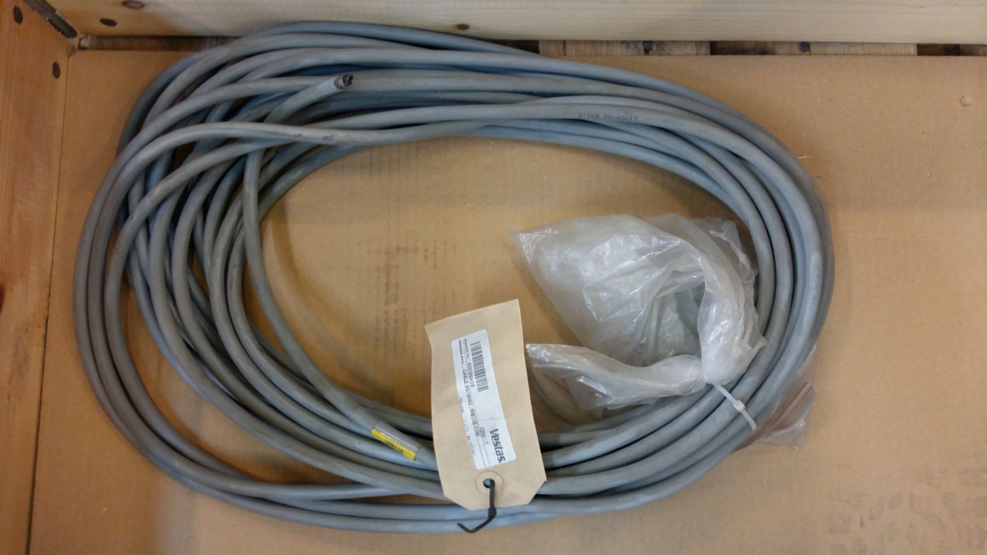 Items From The Material Group Cables & Wires - Image 2 of 3