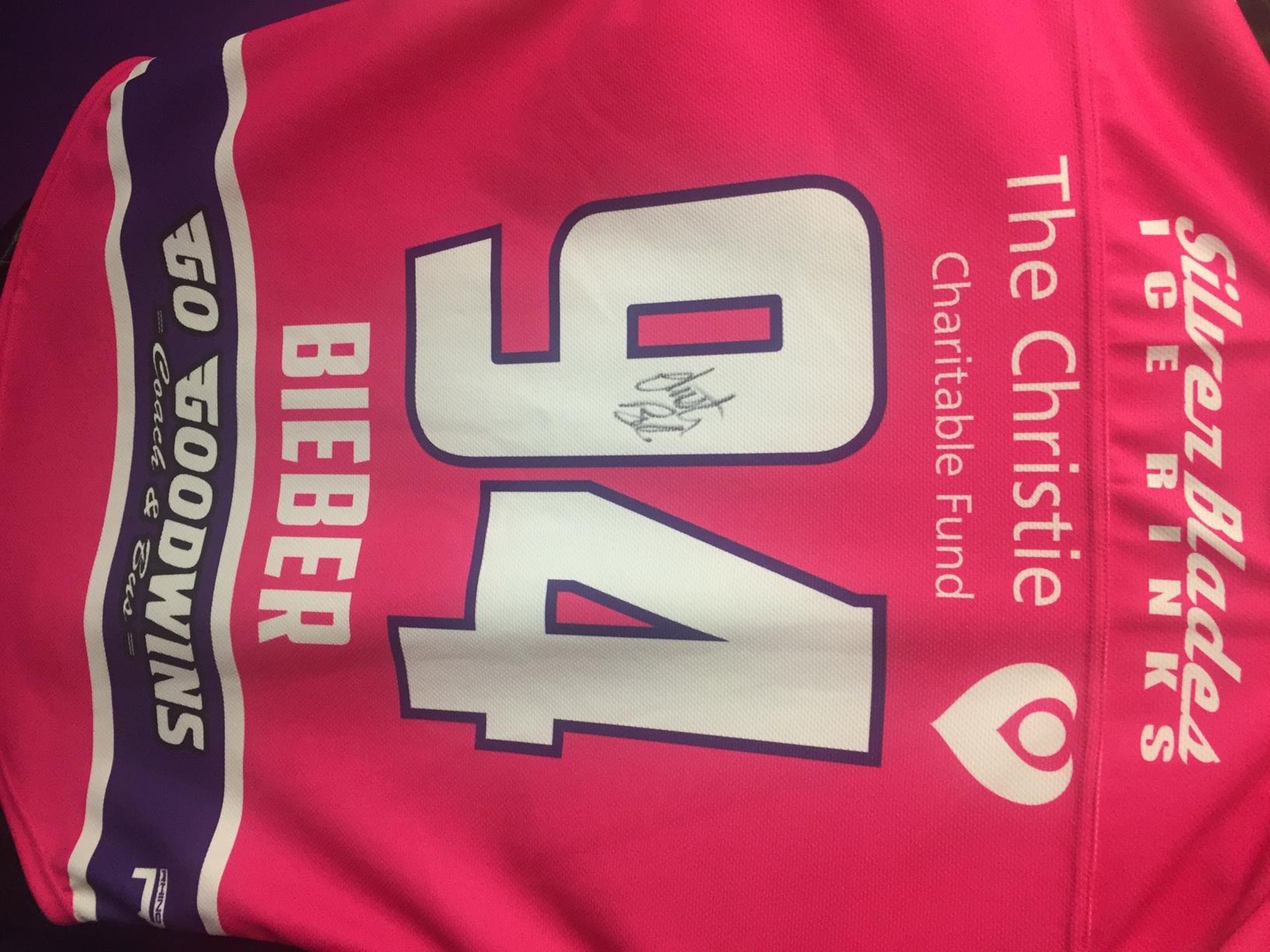 Personalised Justin Bieber Signed & Framed Manchester Storm Ice Hockey Shirt - Image 6 of 6