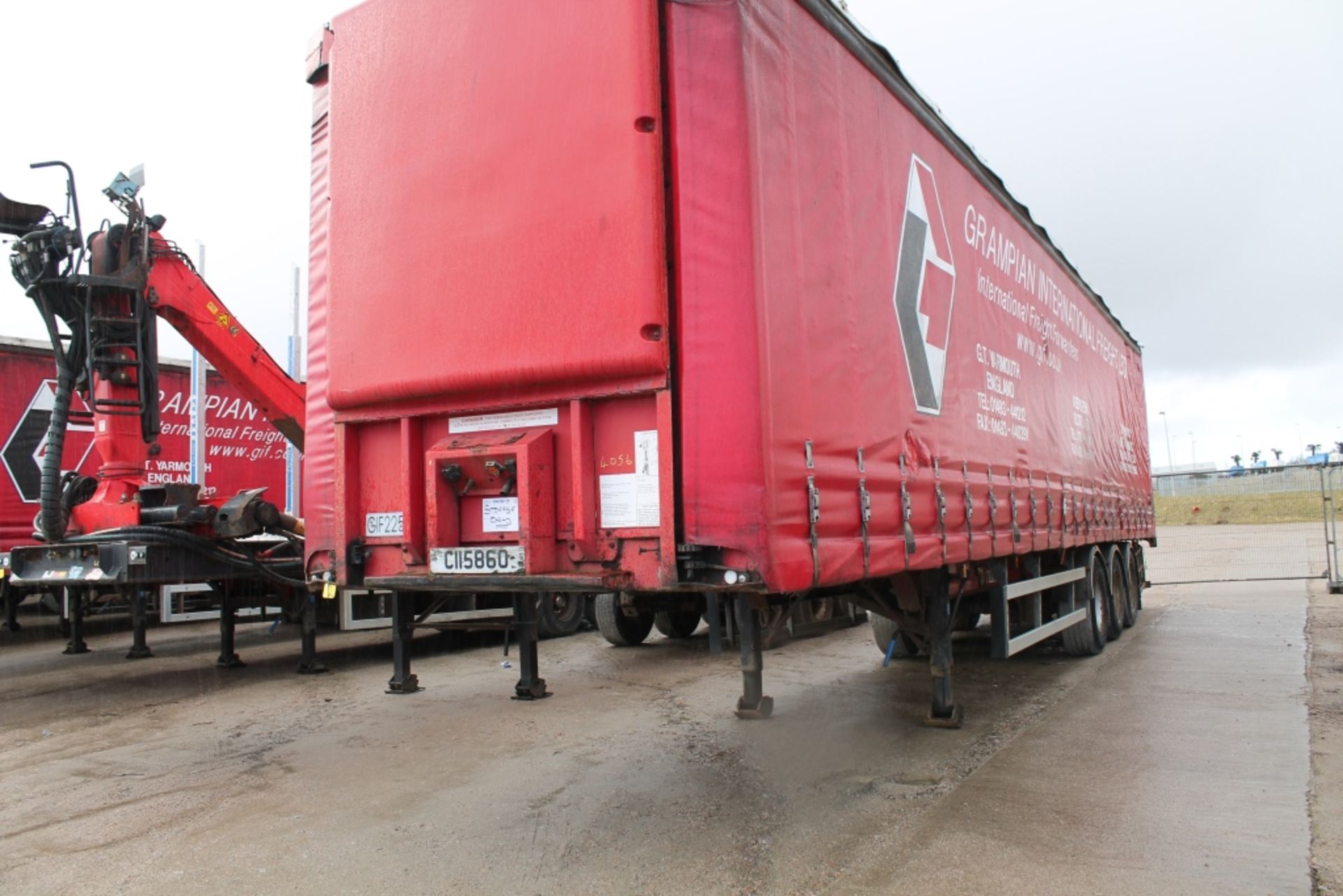 45 FT CURTAINSIDE TRAILER