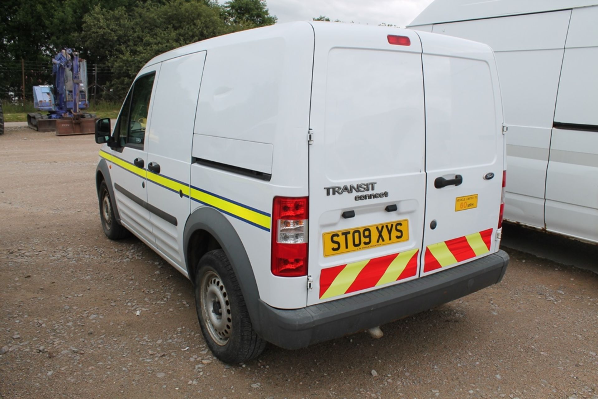 Ford Transit Conn T200 L90 - 1753cc 2 Door Van - Image 2 of 4