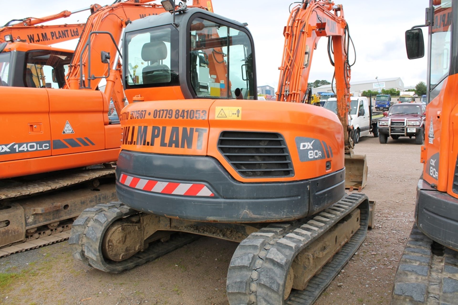 Doosan DX80R, Year 2012, Displays 3696 hours - not warranted, c/w 3 buckets, - Image 5 of 9