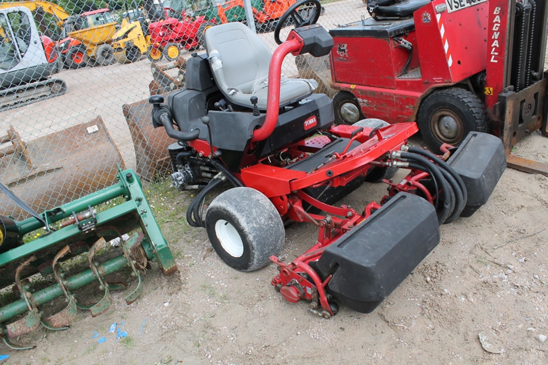 TORO RIDE ON MOWER