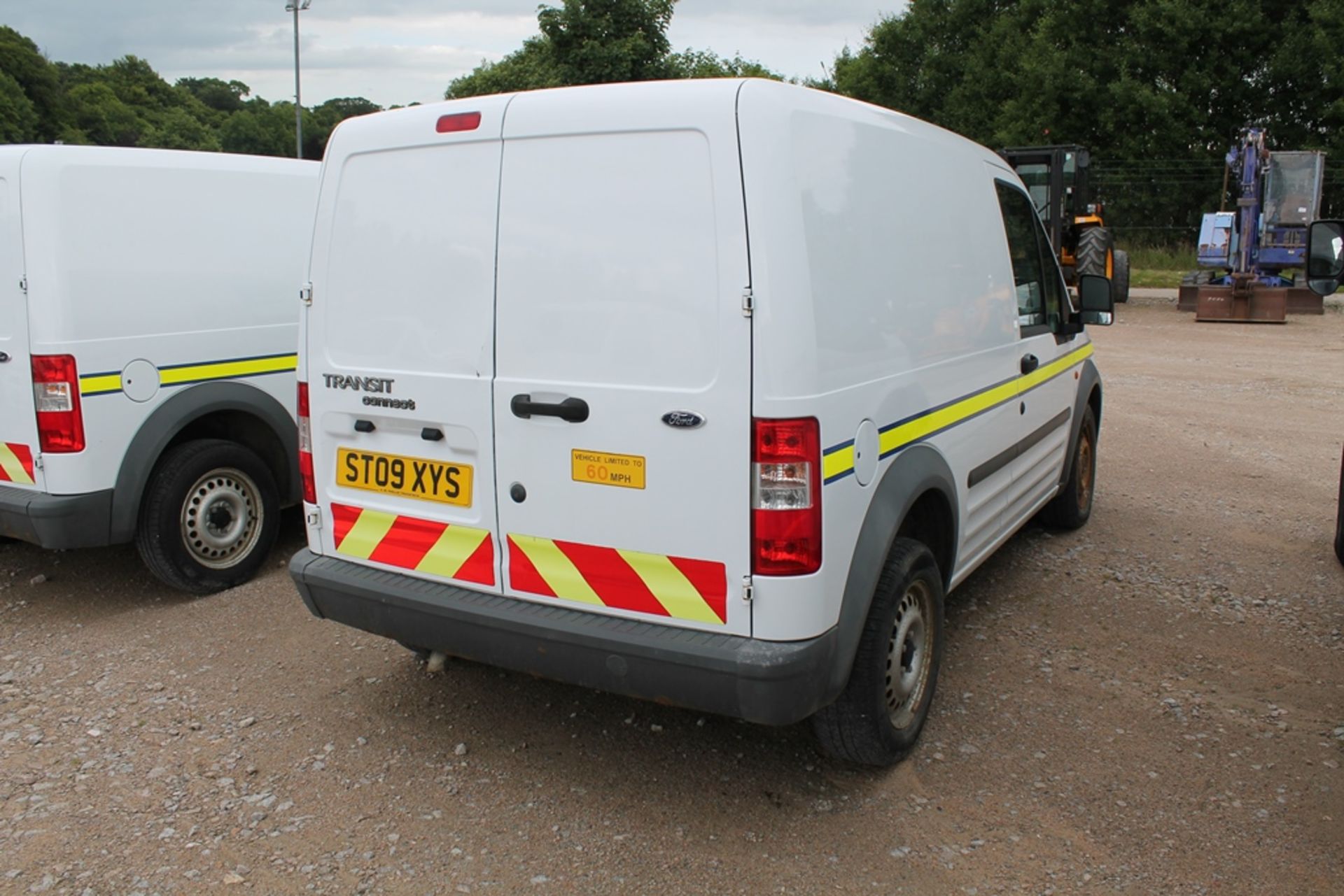 Ford Transit Conn T200 L90 - 1753cc 2 Door Van - Image 3 of 4