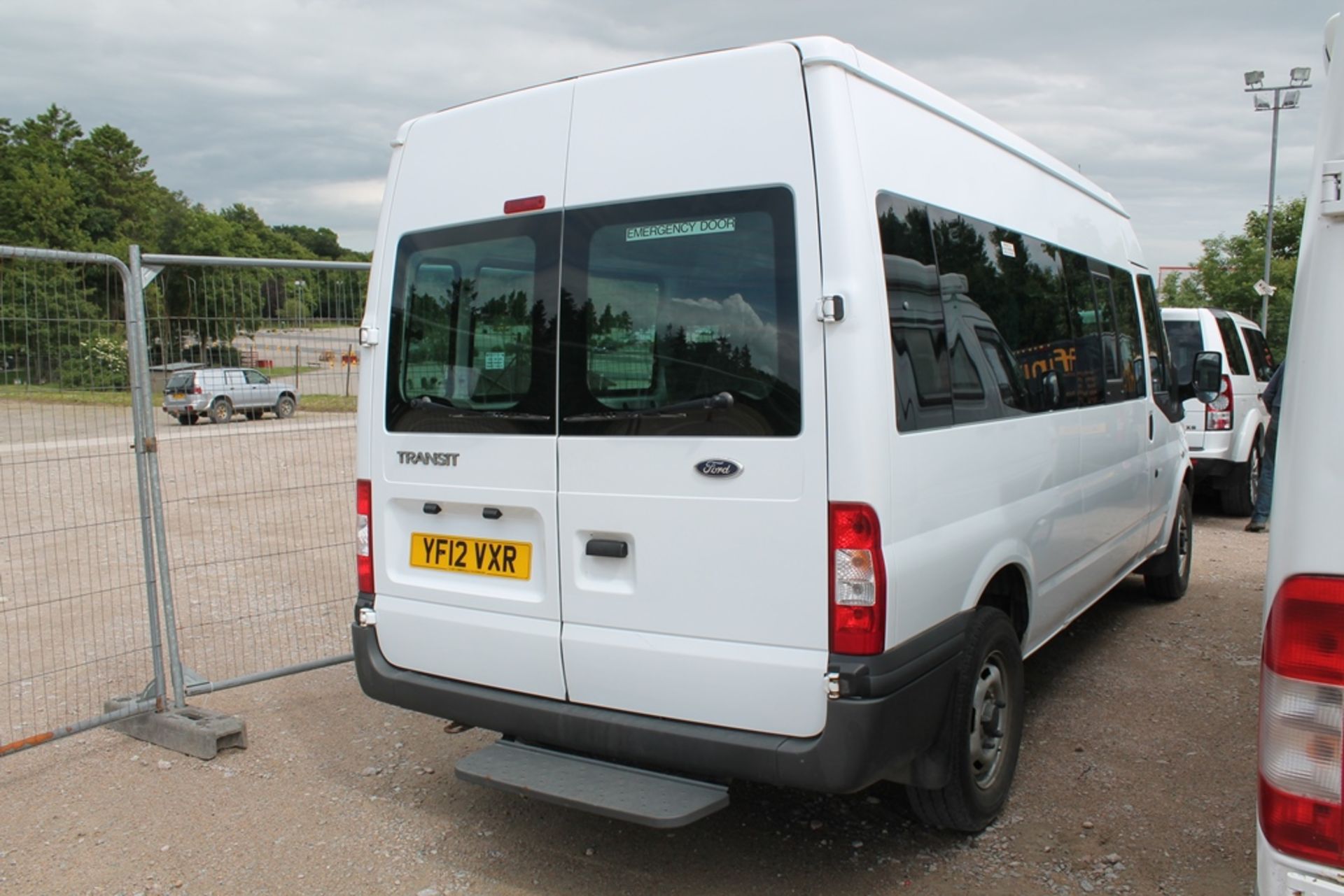 Ford Transit 135 T350 Rwd - 2198cc Minibus - Image 3 of 4