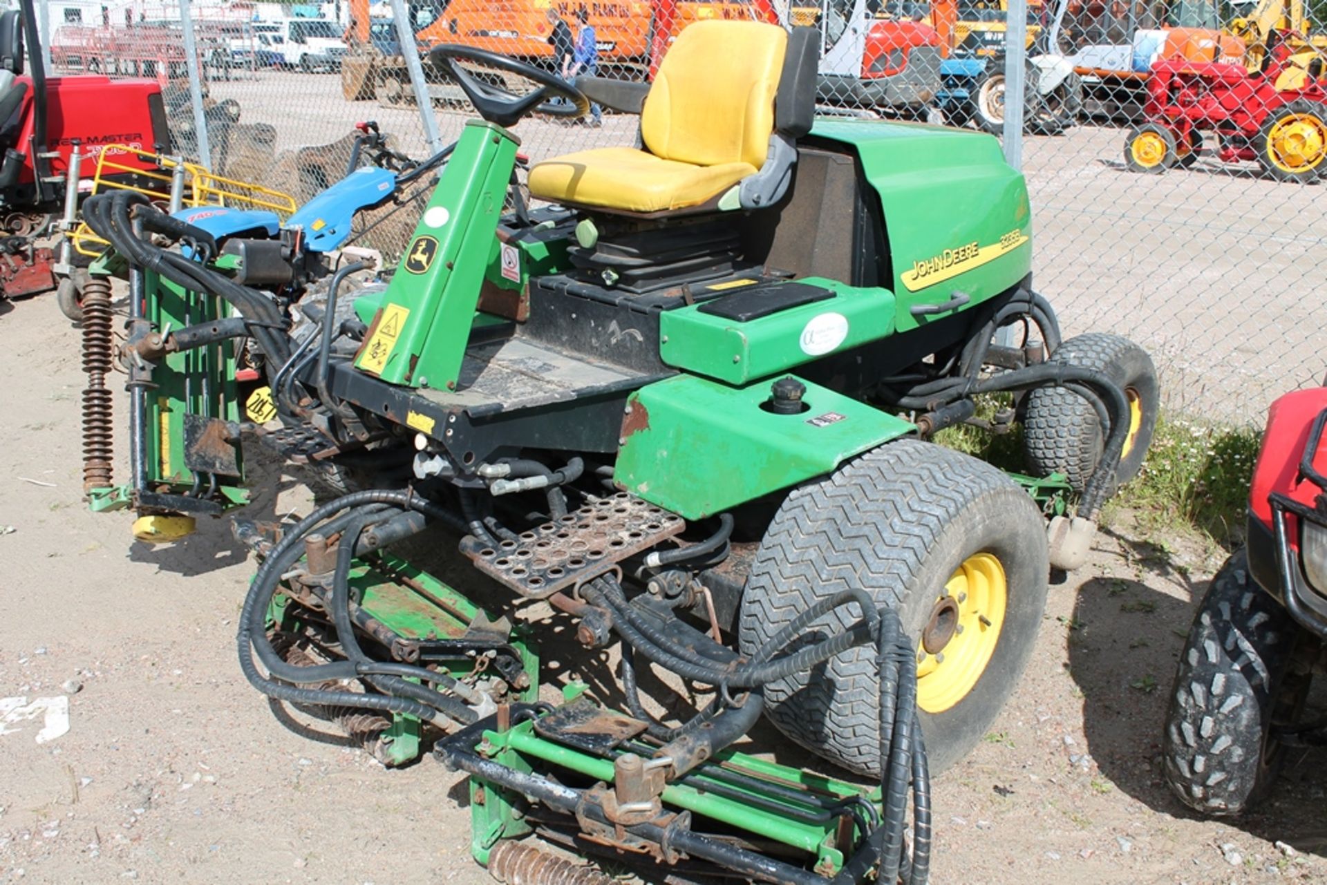 JOHN DEERE RIDE ON MOWER - Image 2 of 2