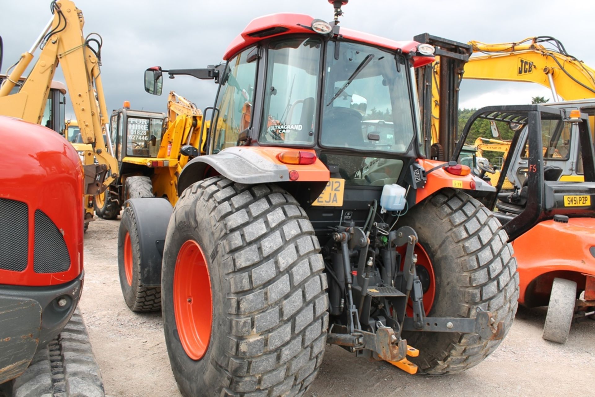 Kubota M8540 - 3769cc 2 Door Tractor - Image 2 of 6