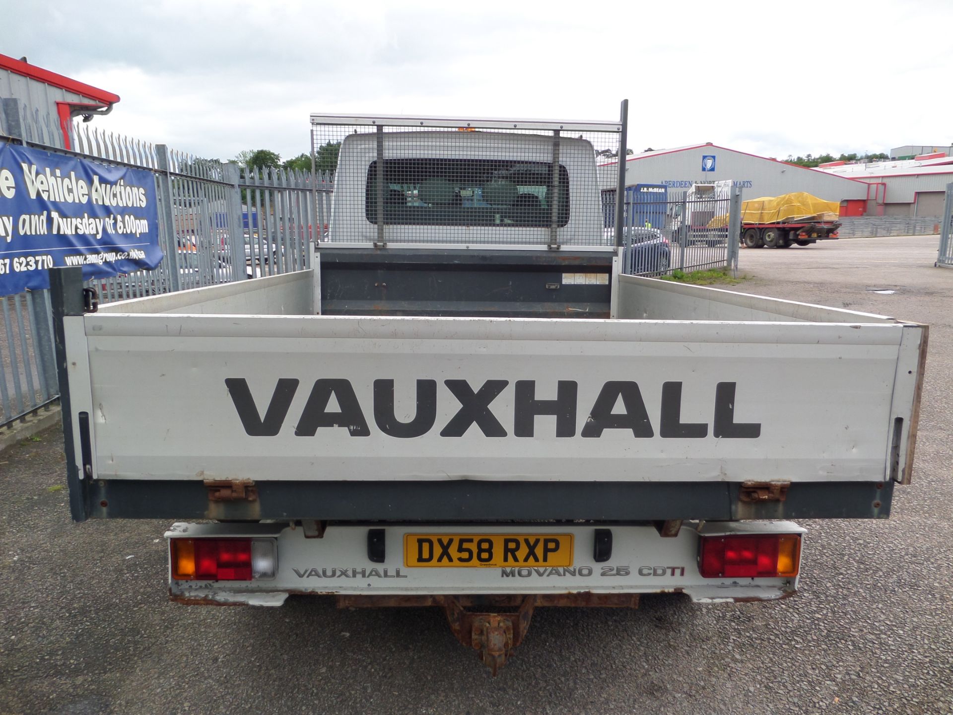 Vauxhall Unknown - 2500cc 3 Door Van - Image 5 of 11
