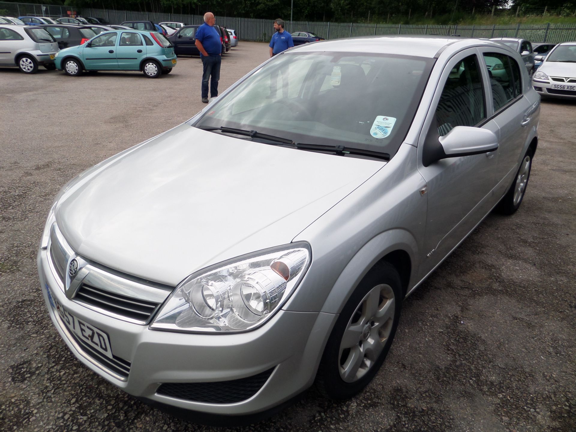 Vauxhall Astra Club - 1598cc 5 Door - Image 2 of 8