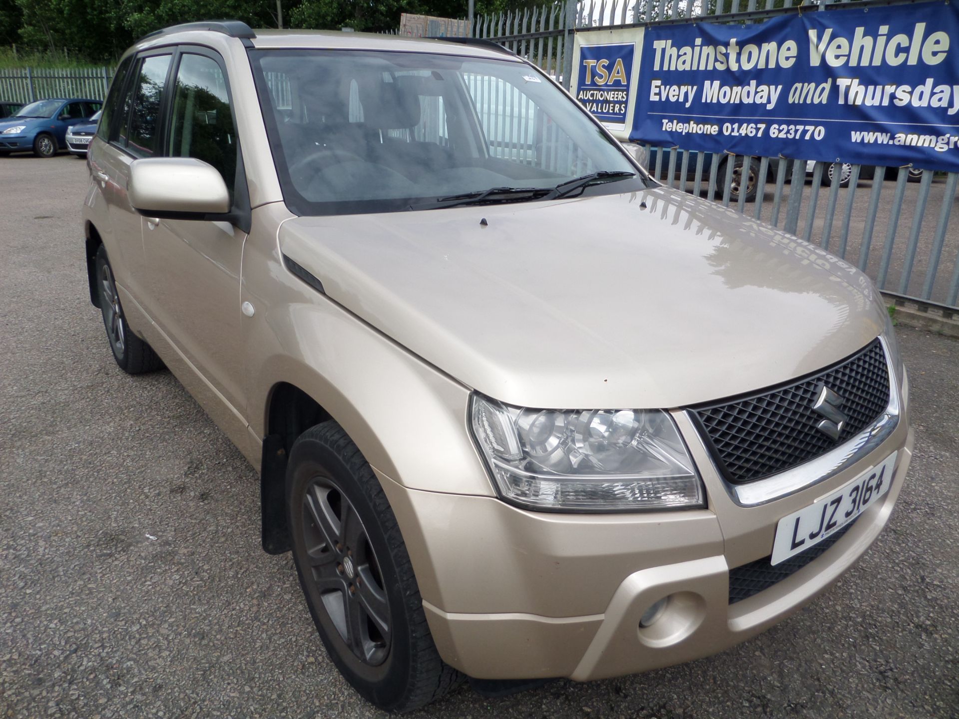 Suzuki Grand Vitara 16v - 1995cc 5 Door Estate