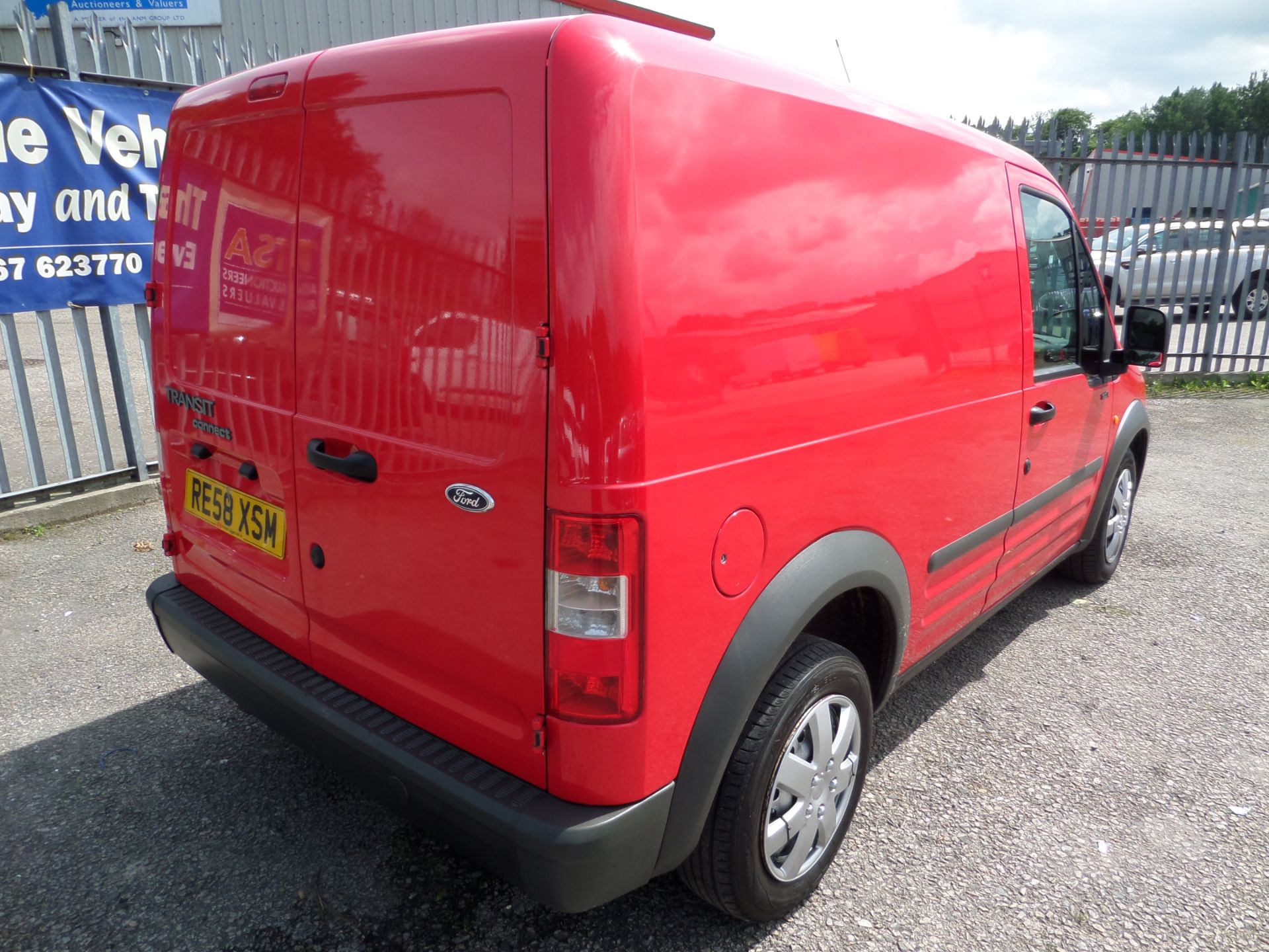 Ford Transit Conn T200 L75 - 1753cc 3 Door Van - Image 5 of 8