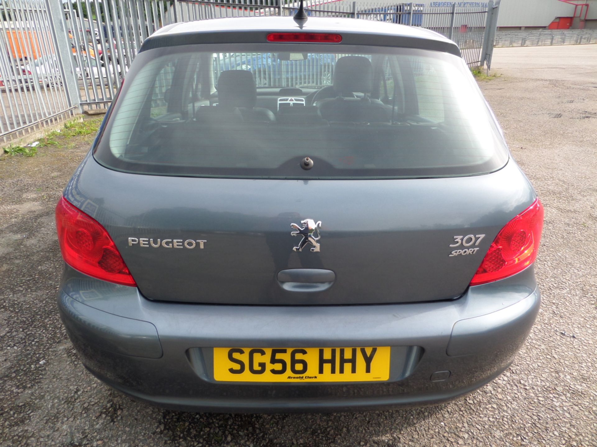 Peugeot 307 Sport - 1587cc 5 Door - Image 4 of 8