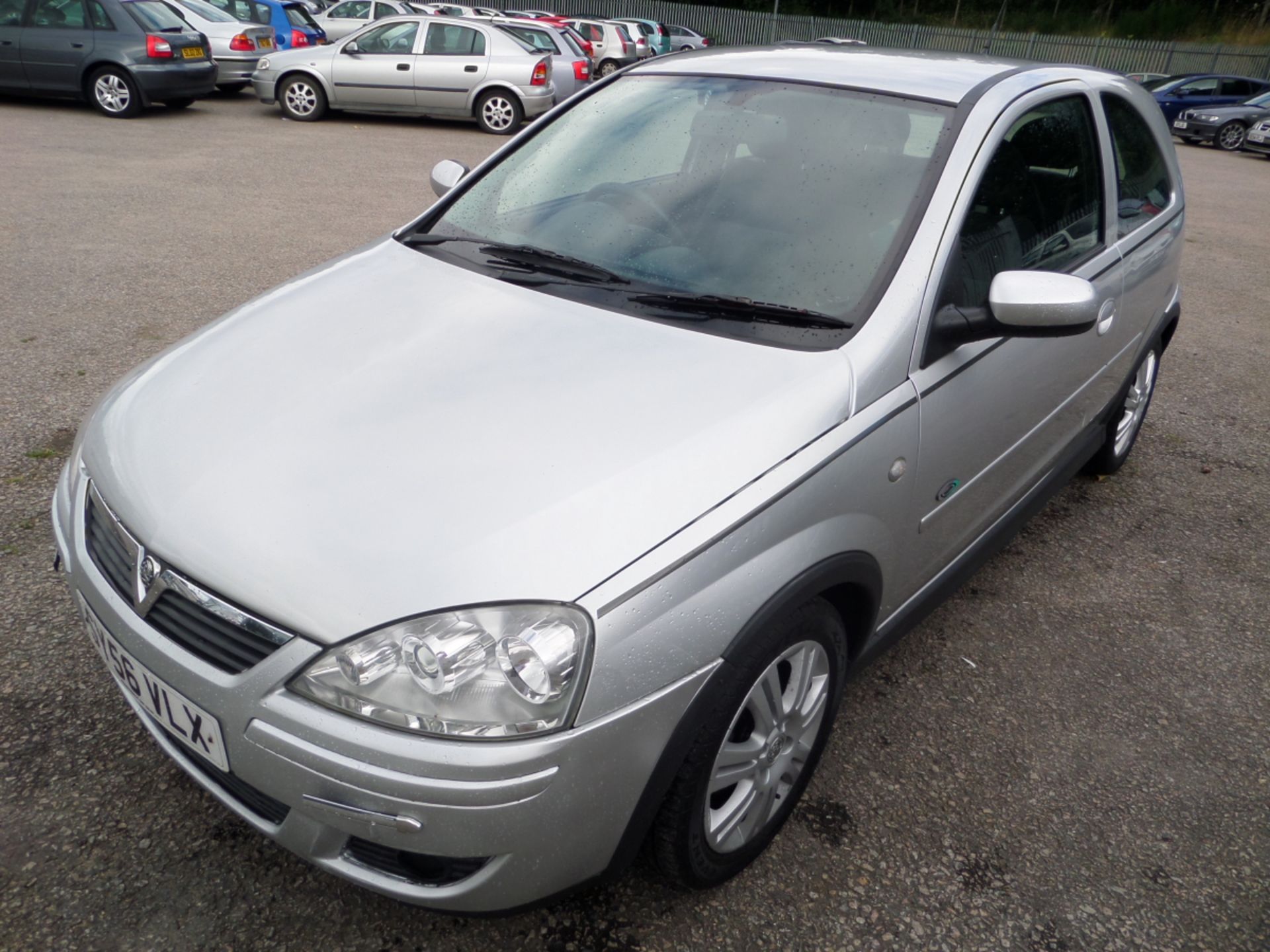 Vauxhall Corsa Active 16v - 1229cc 3 Door - Image 2 of 7