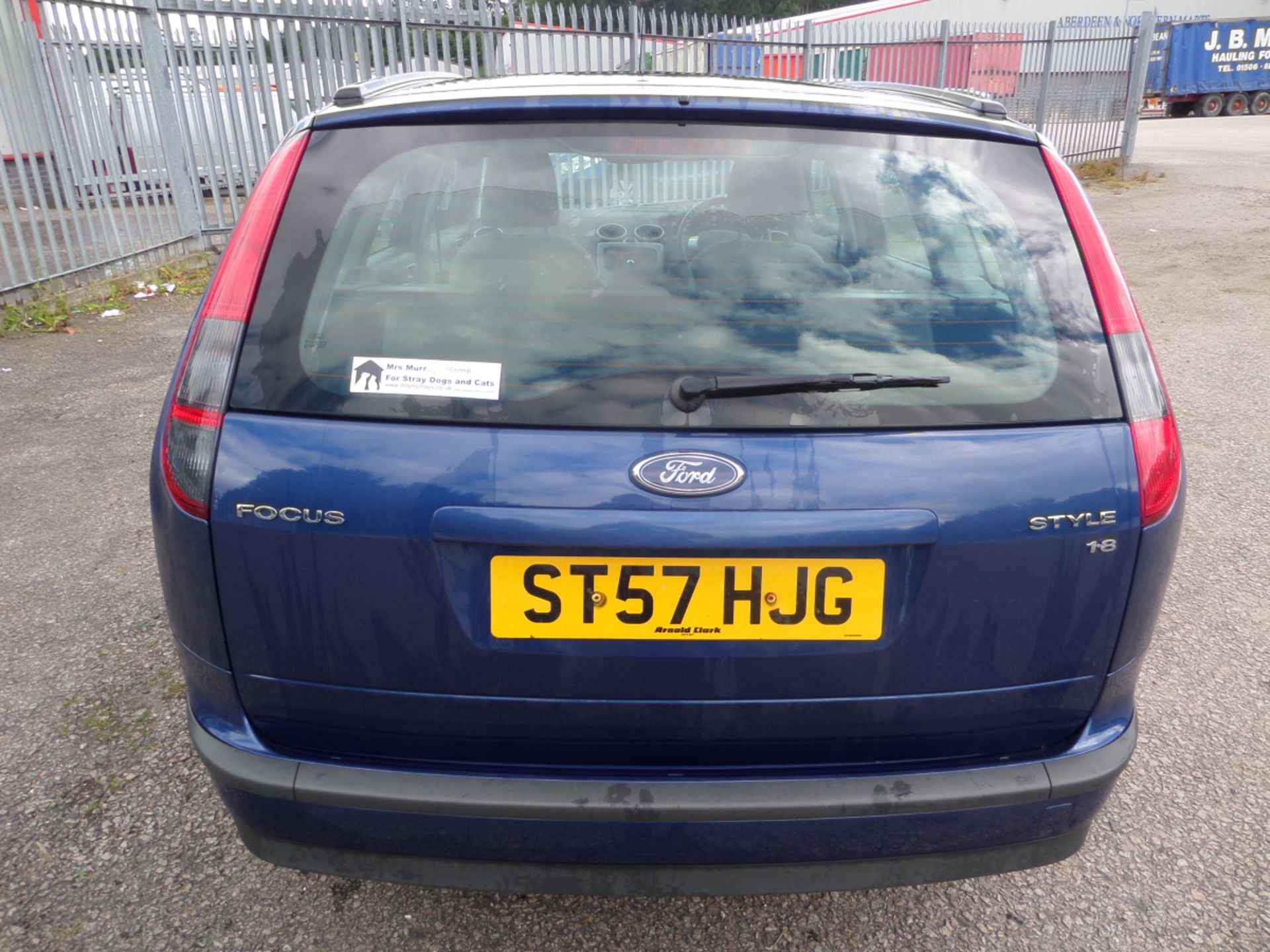 Ford Focus Style 125 - 1798cc Estate - Image 5 of 11