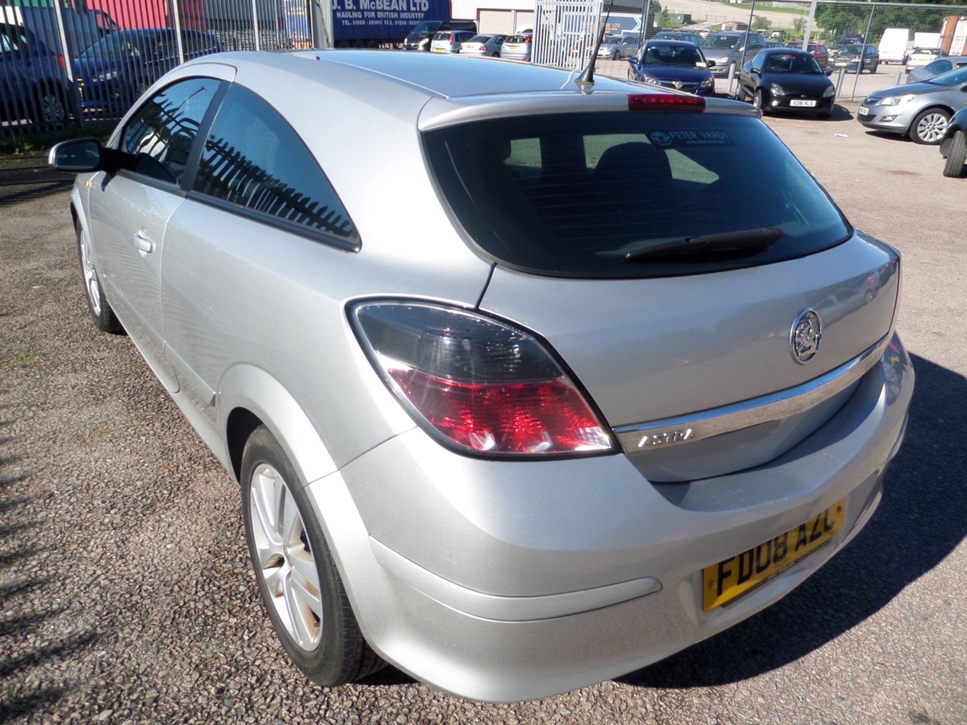 Vauxhall Astra Sxi - 1364cc 3 Door - Image 4 of 10