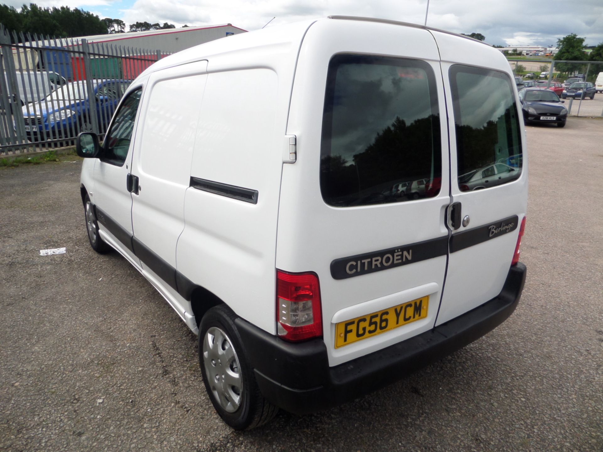 Citroen Berlingo 600d Lx - 1868cc 5 Door Van - Image 3 of 8