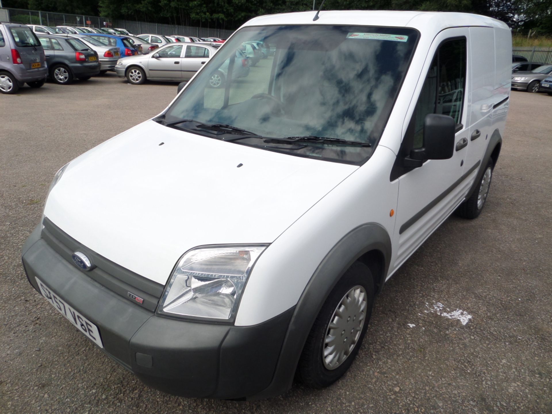 Ford Transit Conn T200 L75 - 1753cc 2 Door Van - Image 2 of 9