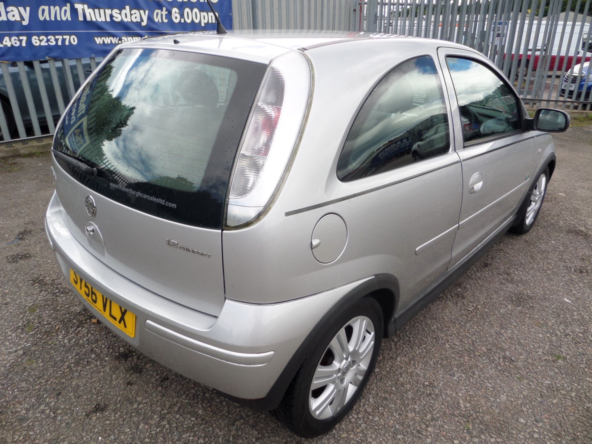 Vauxhall Corsa Active 16v - 1229cc 3 Door - Image 5 of 7