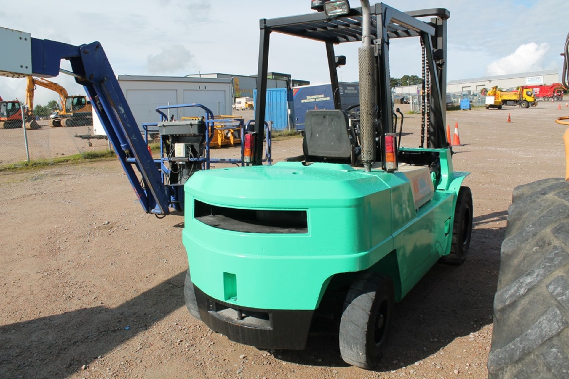 MITSUBISHI FORKLIFT, FD45, YEAR 1998, 4500KG LIFT CAPACITY, , PLUS VAT - Image 3 of 5