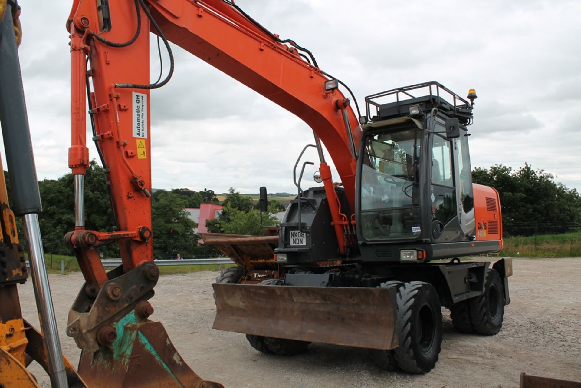 Hitachi Hydraulic Excavator - 2999cc X - Other