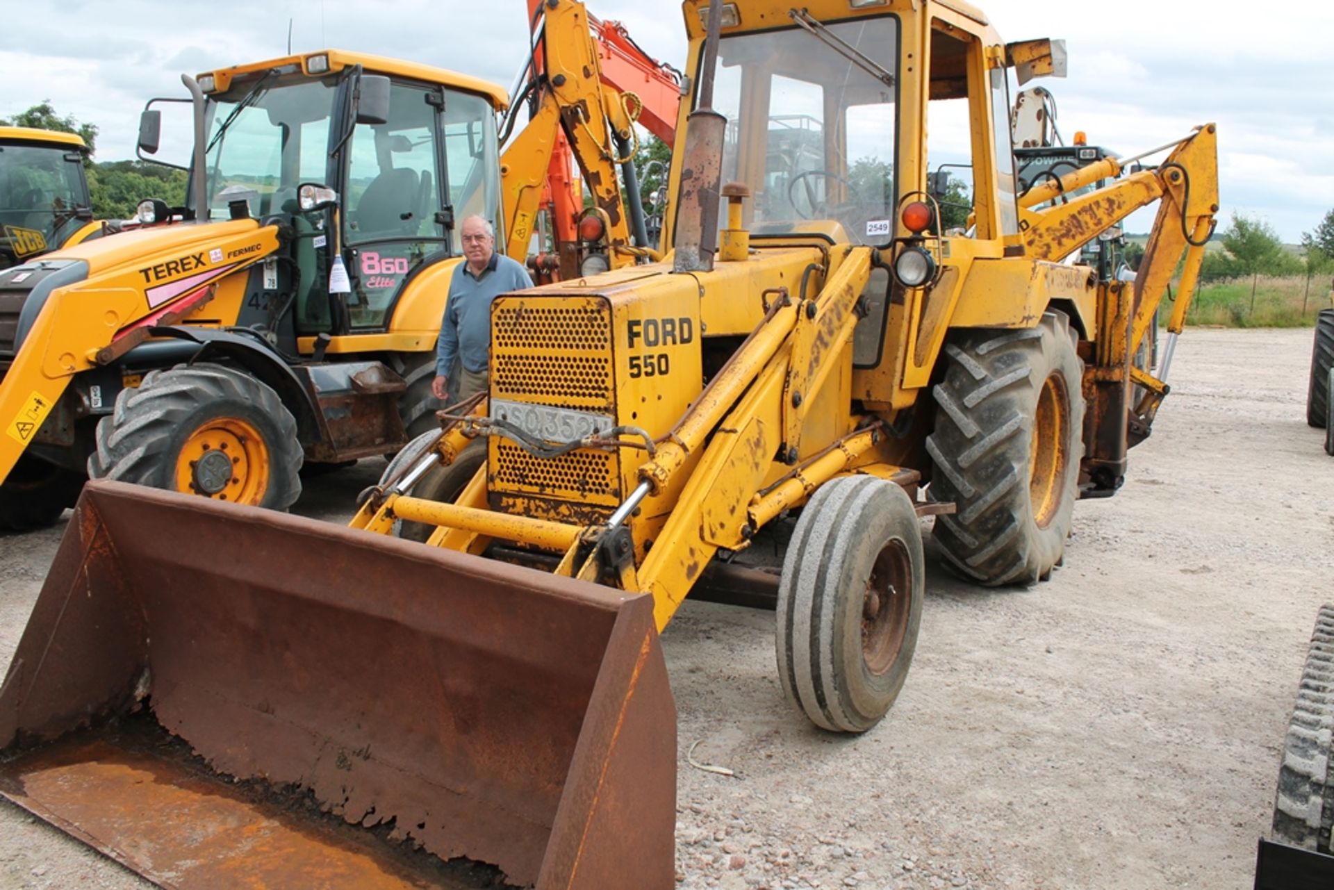 Ford Cargo 1615 - 0cc Tractor