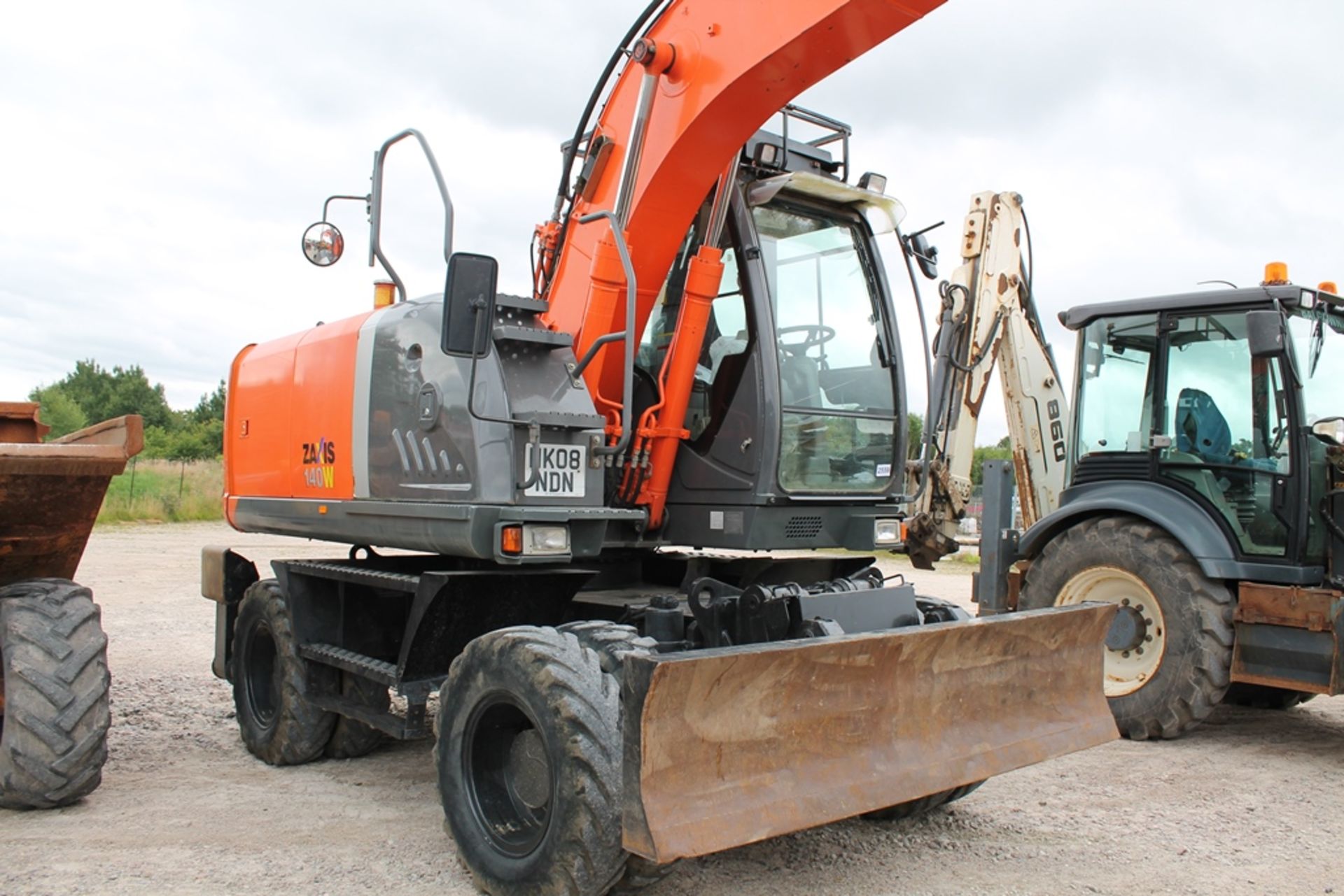 Hitachi Hydraulic Excavator - 2999cc X - Other - Image 6 of 8