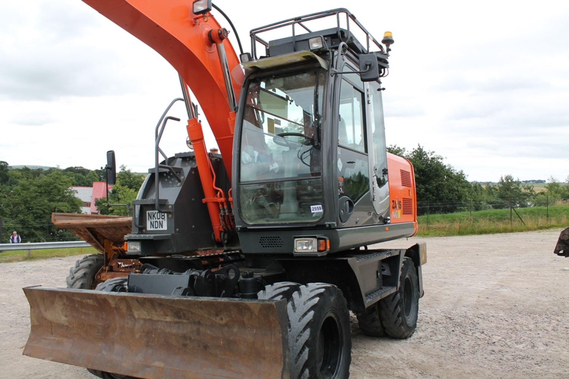 Hitachi Hydraulic Excavator - 2999cc X - Other - Image 2 of 8