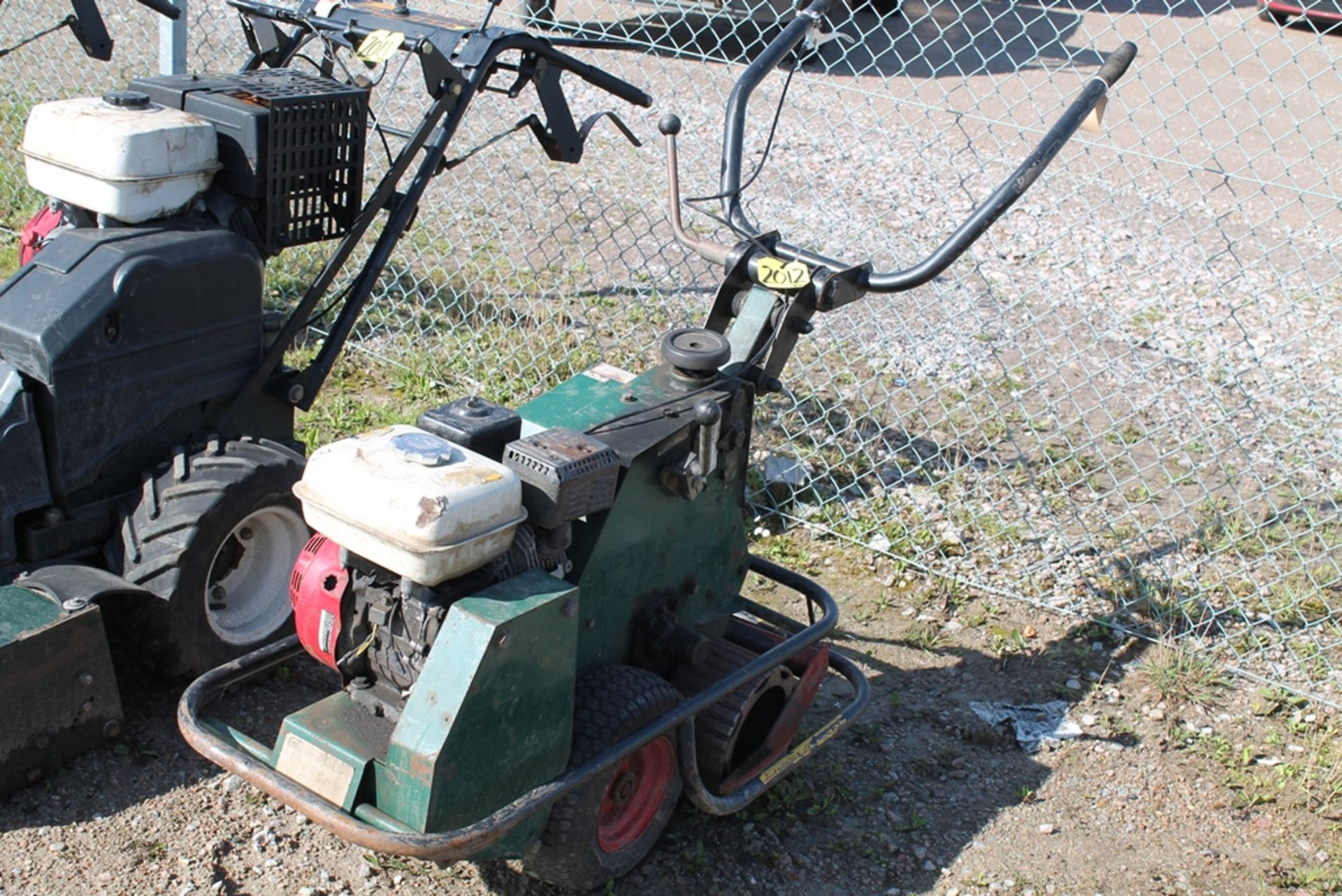 GROUNDSMAN TURF CUTTER