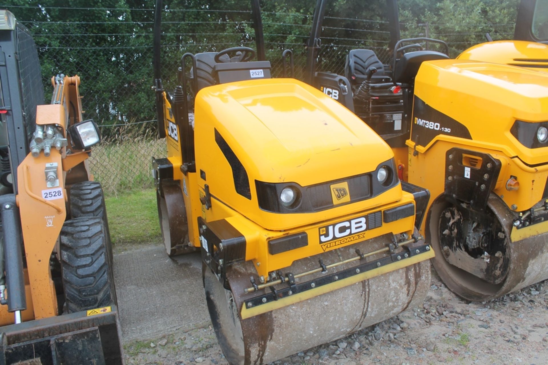 JCB VIBROMAX 280 ROLLER, , PLUS VAT, , Year 2013, U, - Image 2 of 3