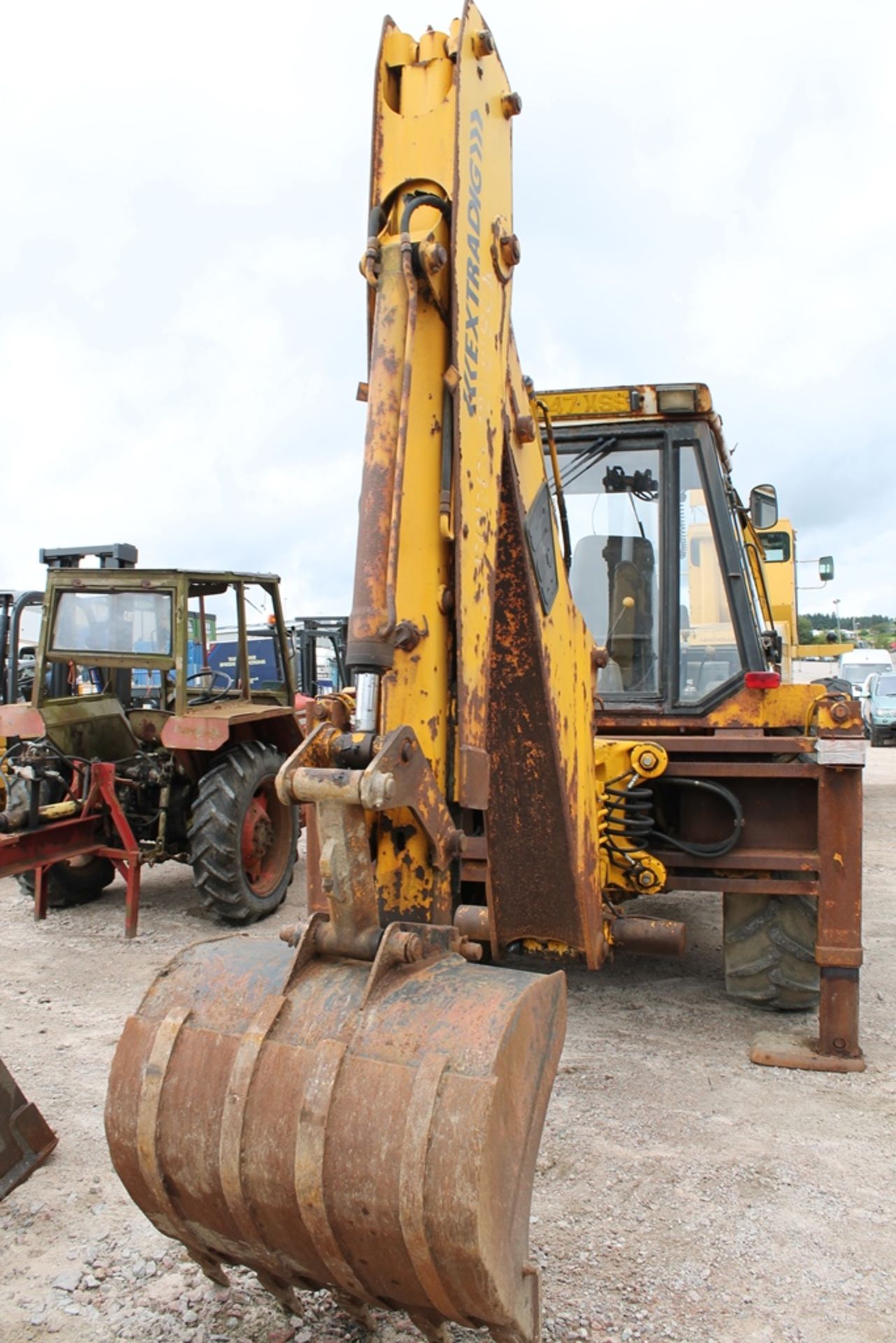 Jcb Digger 3CX 2 Door Tractor - Image 4 of 7