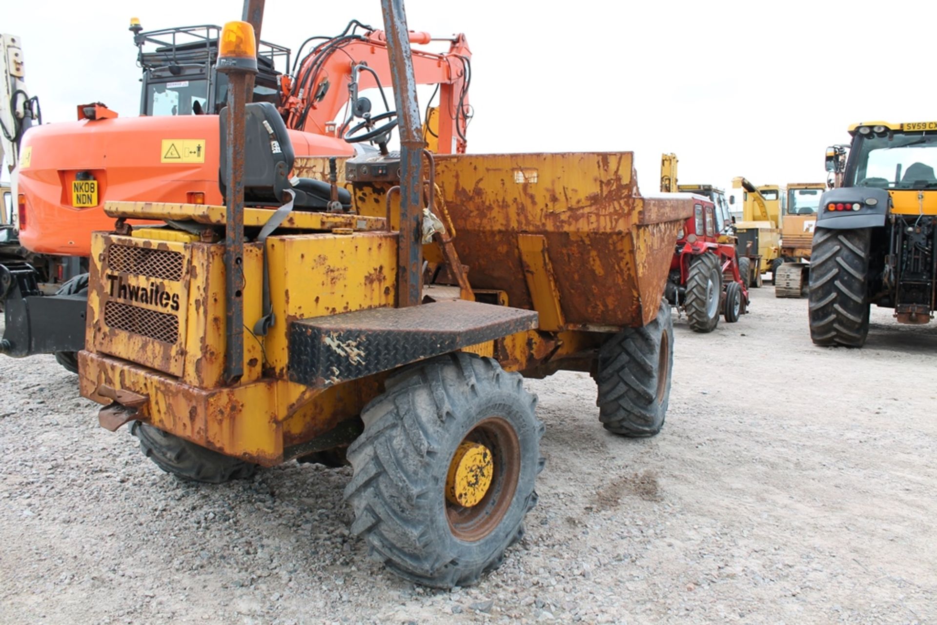 THWAITES DUMPER 6T, , PLUS VAT, , R - Image 3 of 4