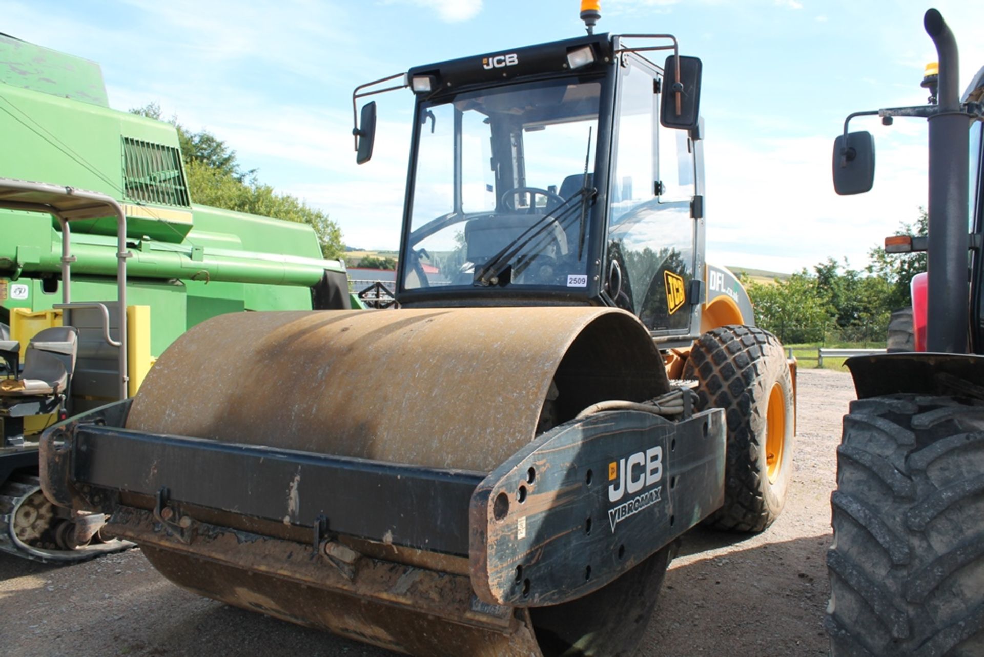 JCB 132 VIBROMAX ROLLER, Year 2012, PLUS VAT