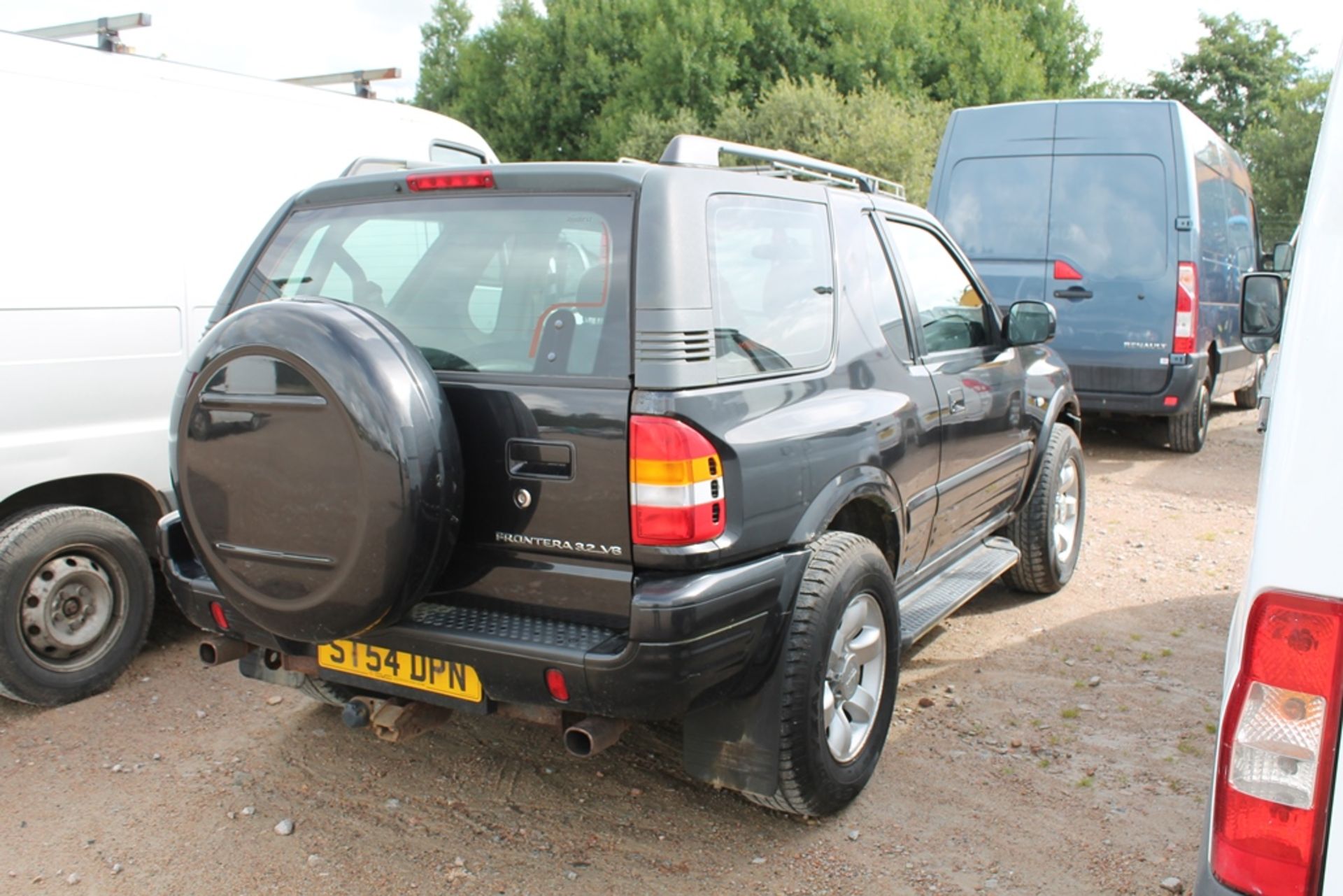 Vauxhall Frontera Sport Olympus V6 - 3165cc 5 Door Estate - Image 3 of 4