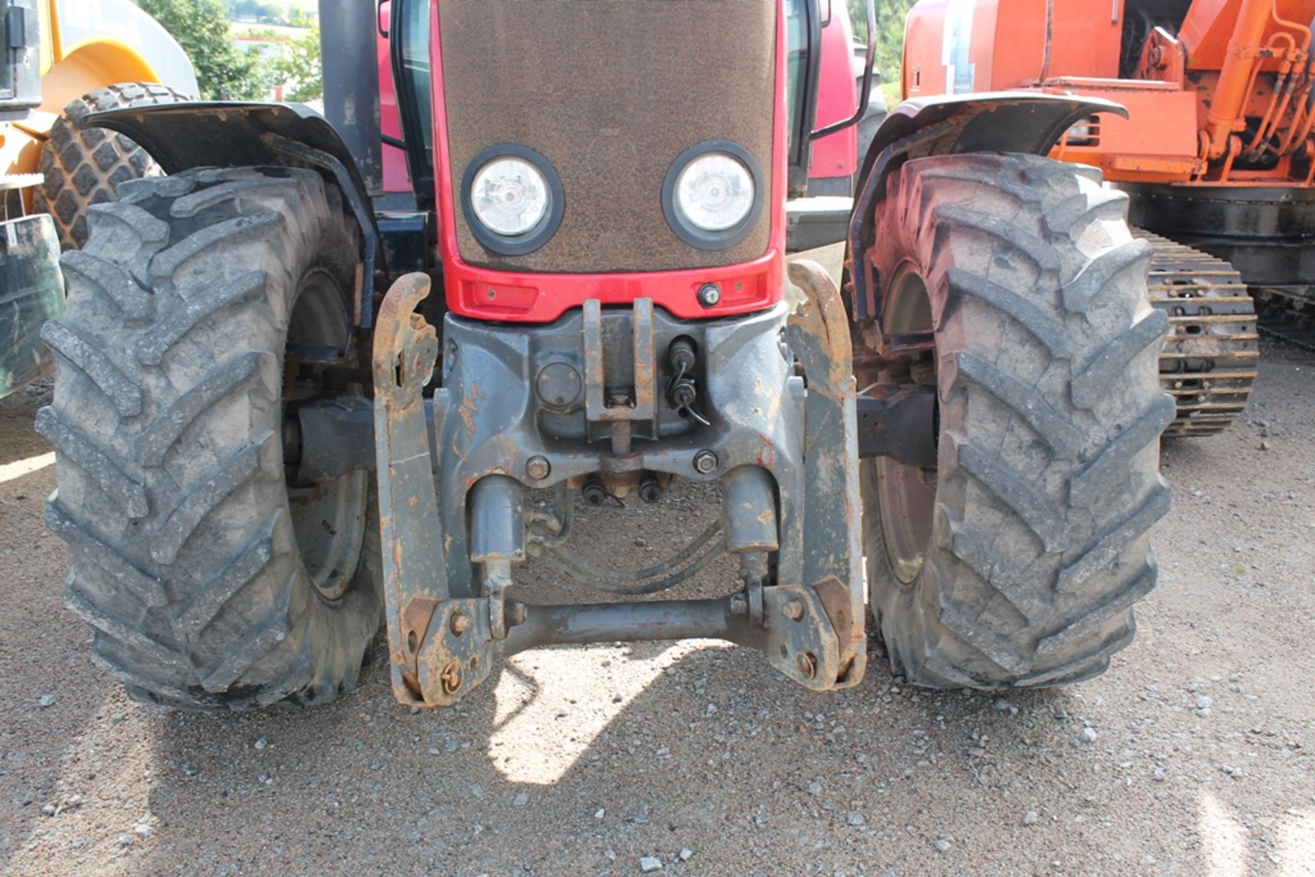 Massey Ferguson 5465 - 6600cc 2 Door Tractor - Image 6 of 6