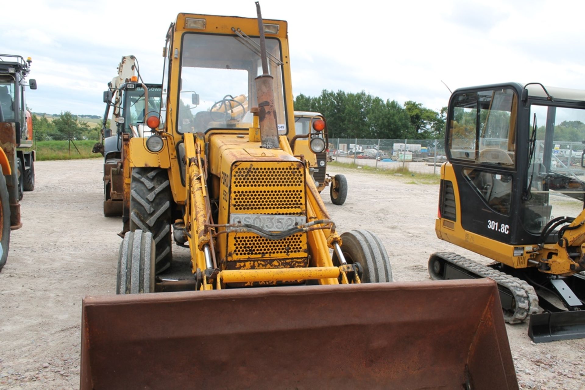 Ford Cargo 1615 - 0cc Tractor - Image 5 of 5