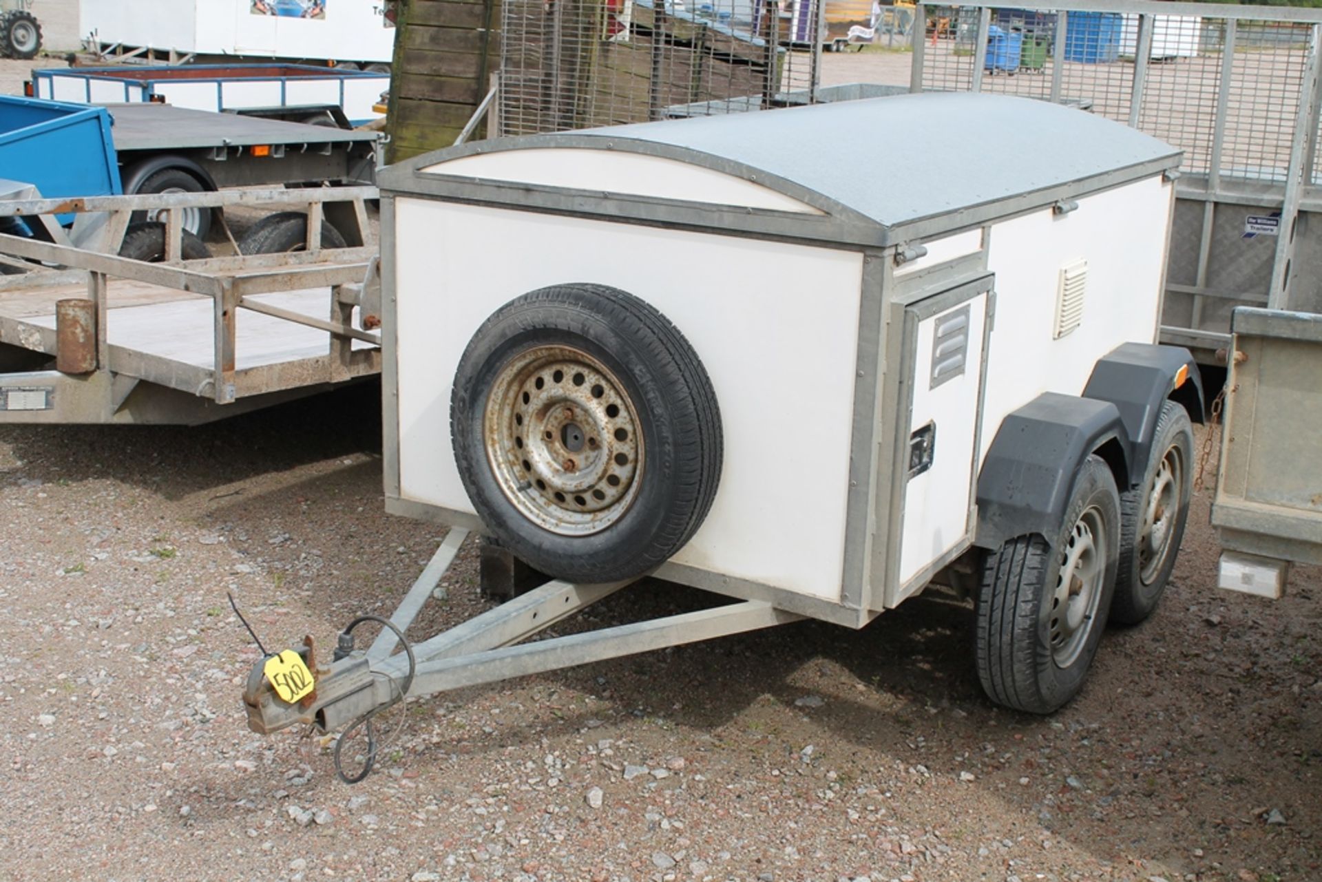 DOUBLE AXLE DOG TRANSPORT TRAILER